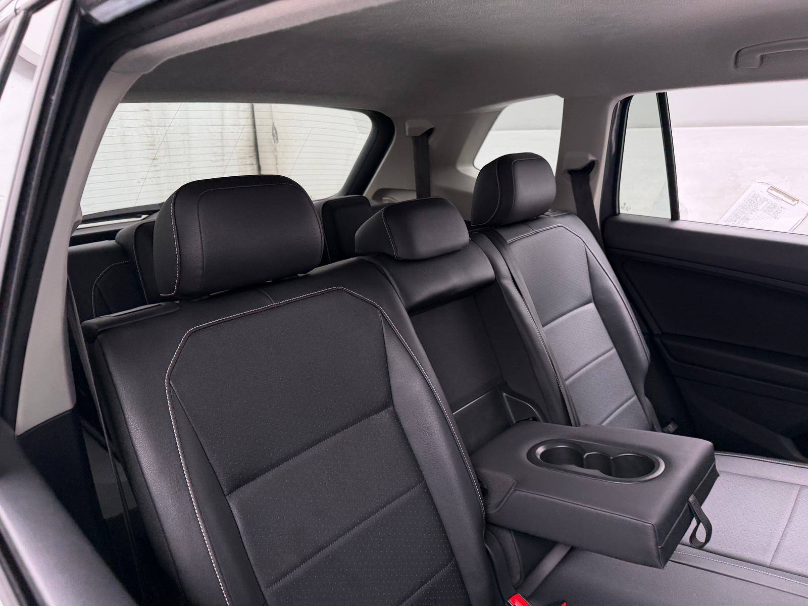 Thumbnail: 2021 Volkswagen Tiguan - 5