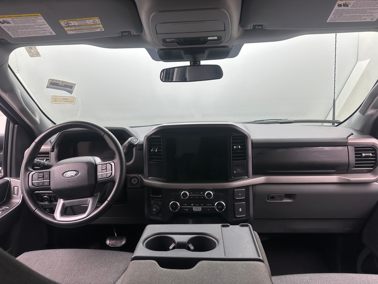 Thumbnail: 2025 Ford Econoline - 3