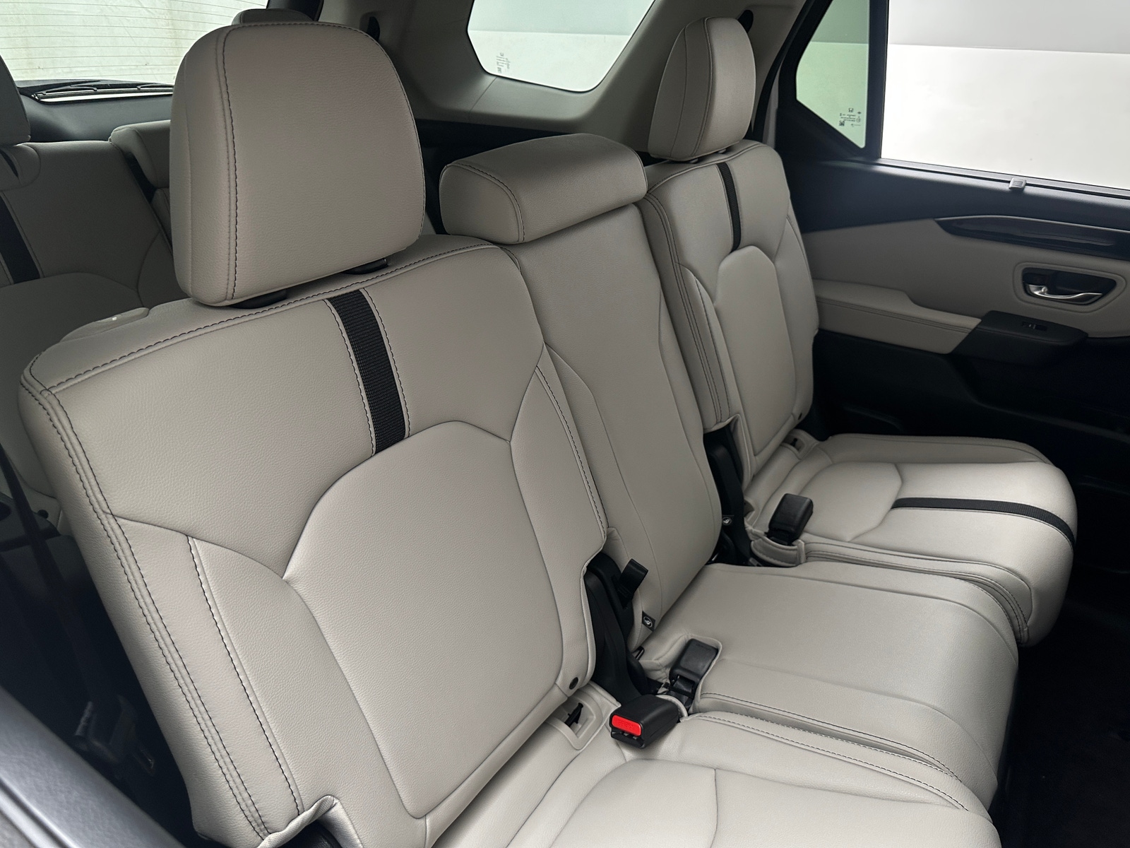 Thumbnail: 2026 Honda Pilot - 6