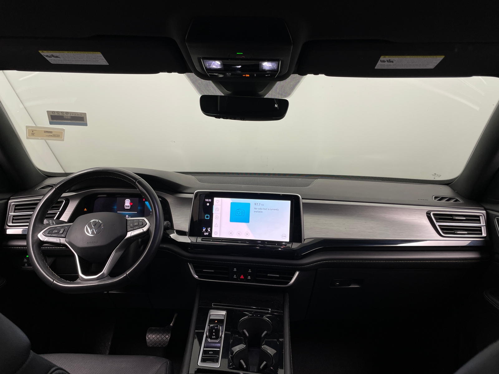 Thumbnail: 2024 Volkswagen Atlas - 3