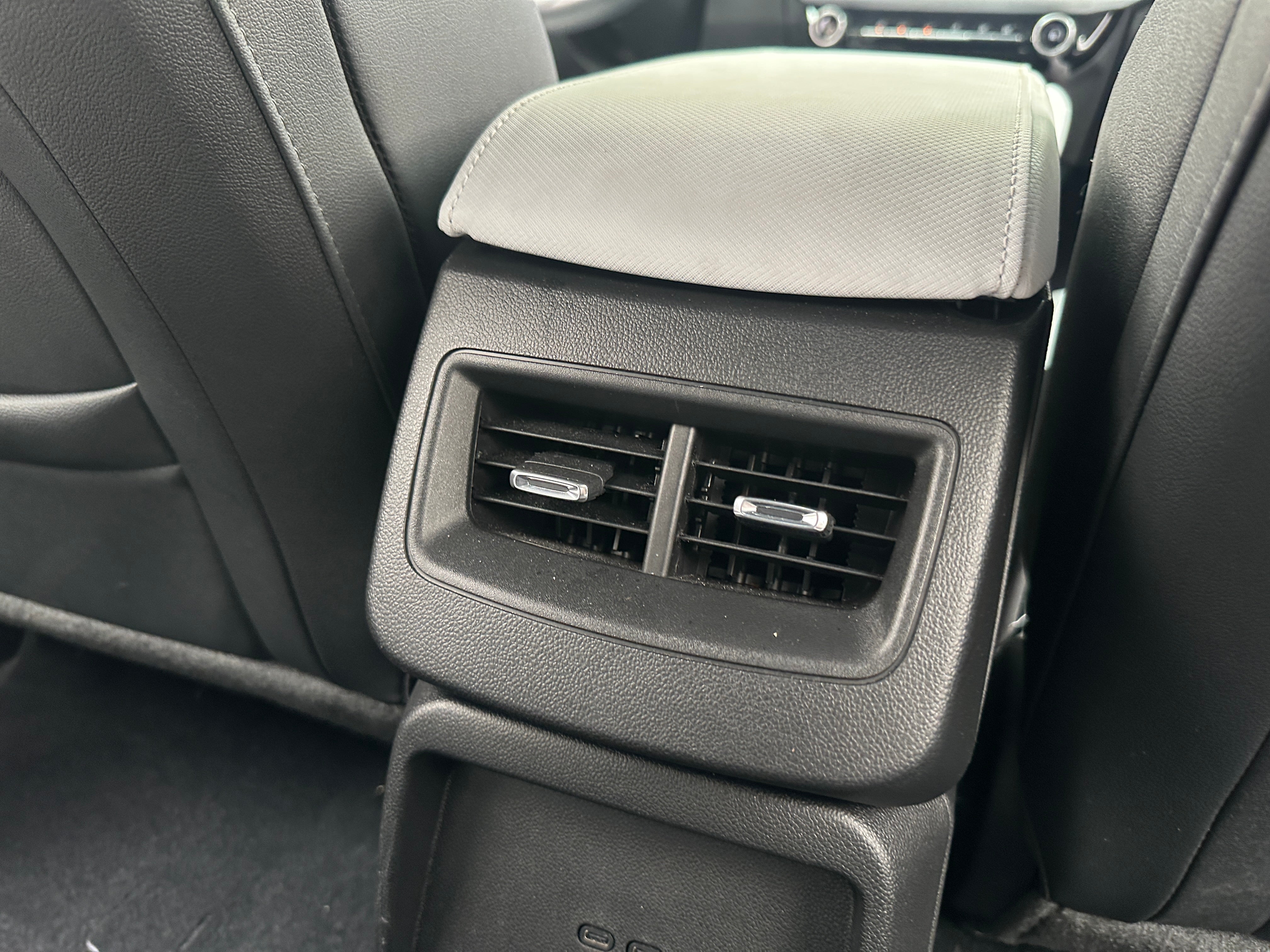 Used 2024 Chevrolet Equinox EV LT with VIN 3GN7DLRP1RS240868 for sale in Auburn, WA
