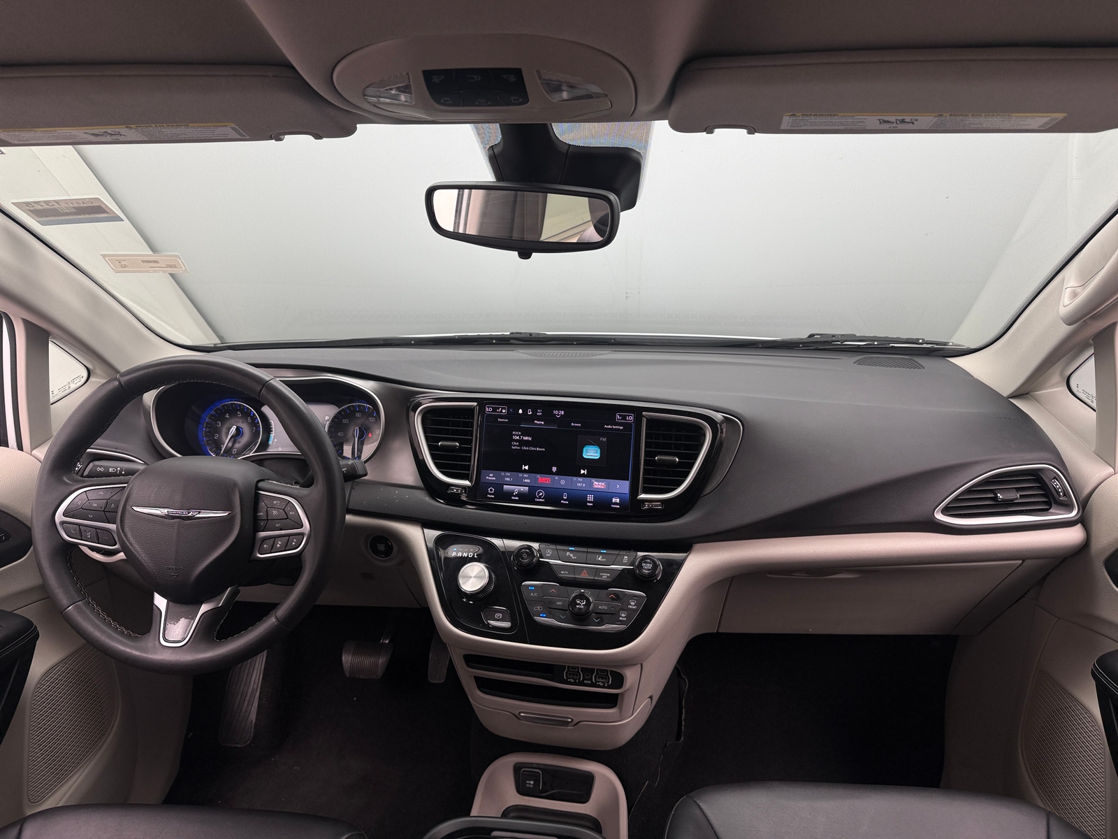 Thumbnail: 2024 Chrysler Pacifica - 2