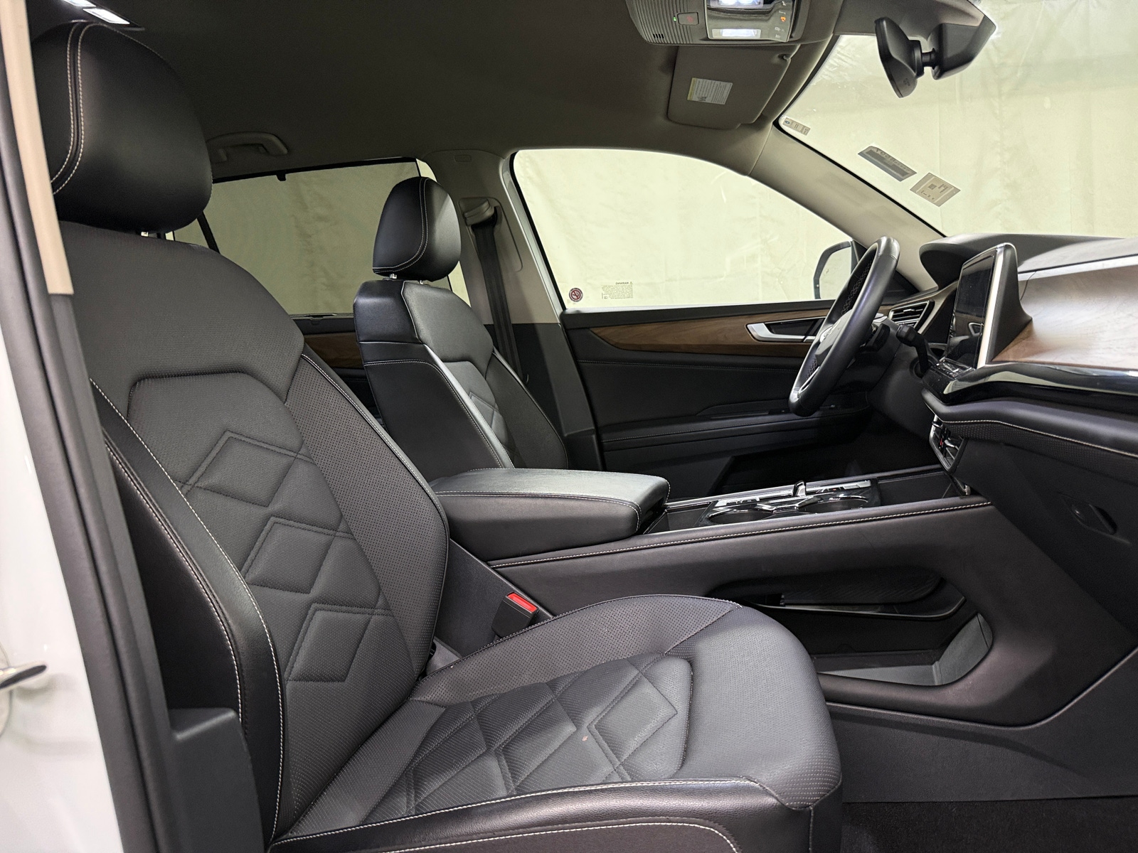 Thumbnail: 2024 Volkswagen Atlas - 2