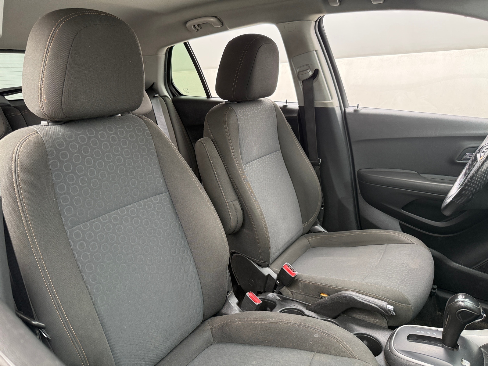 Thumbnail: 2020 Chevrolet Trax - 2