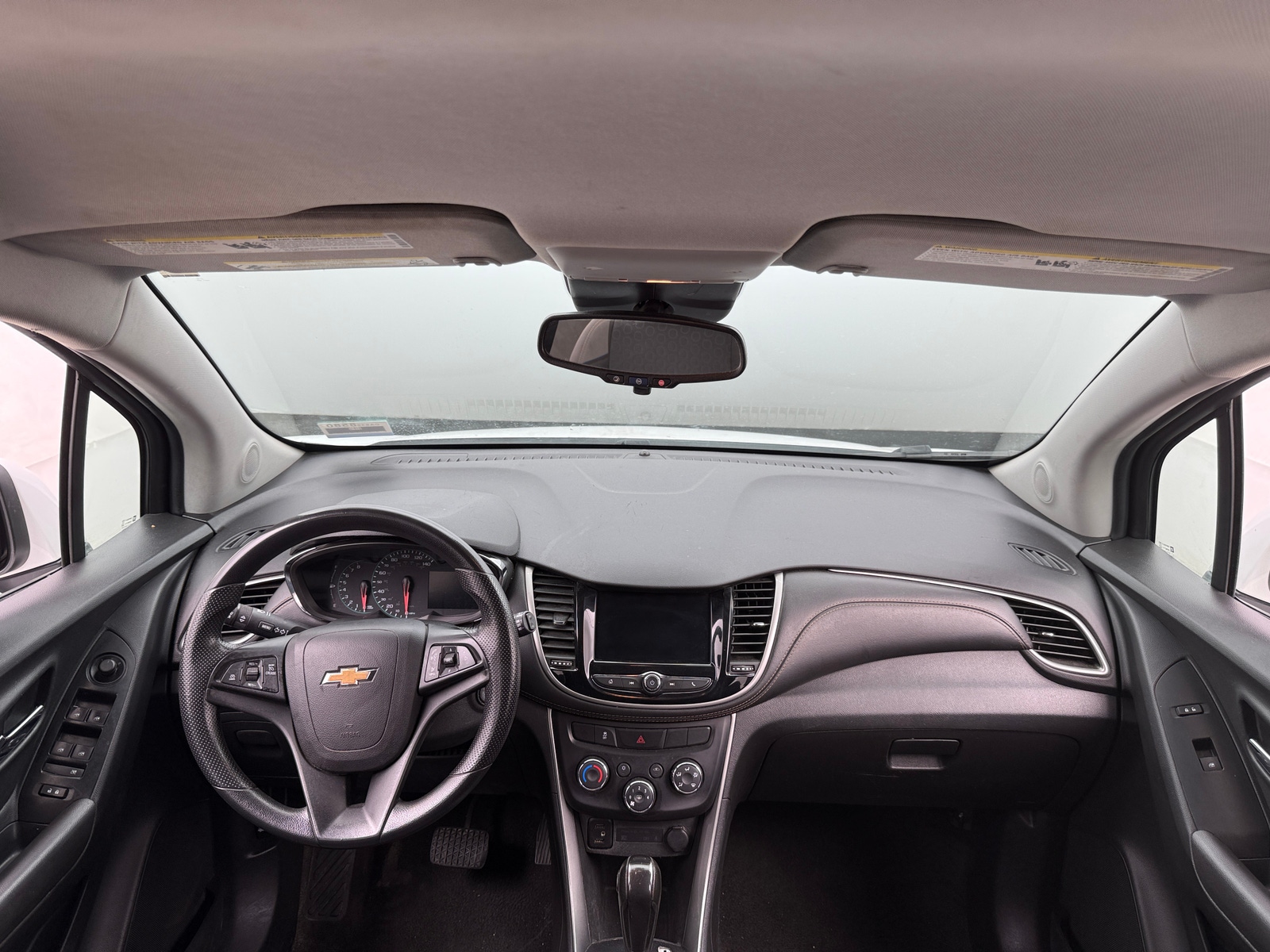 Thumbnail: 2020 Chevrolet Trax - 3