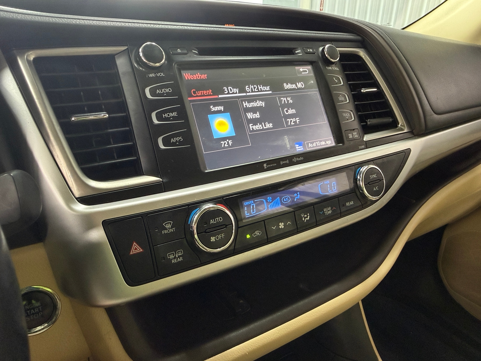 Thumbnail: 2019 Toyota Highlander - 3