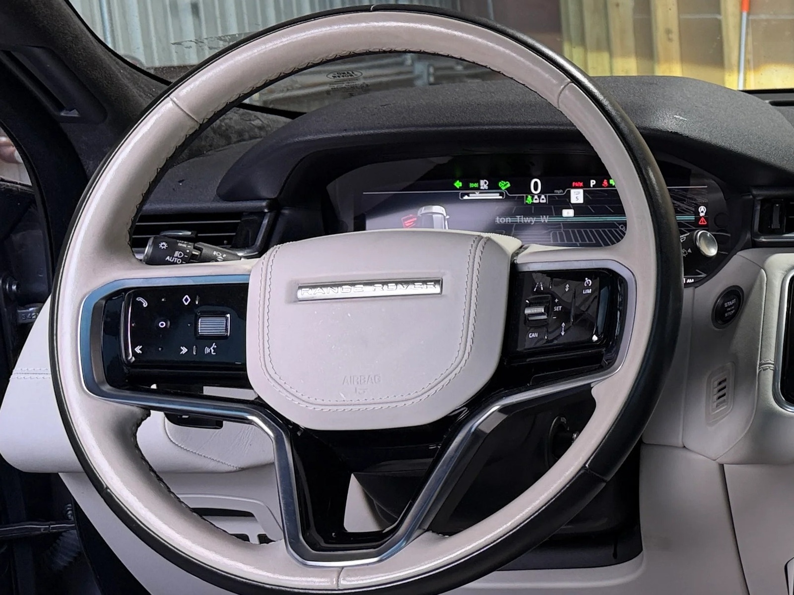 Thumbnail: 2023 Land Rover Range Rover Velar - 4