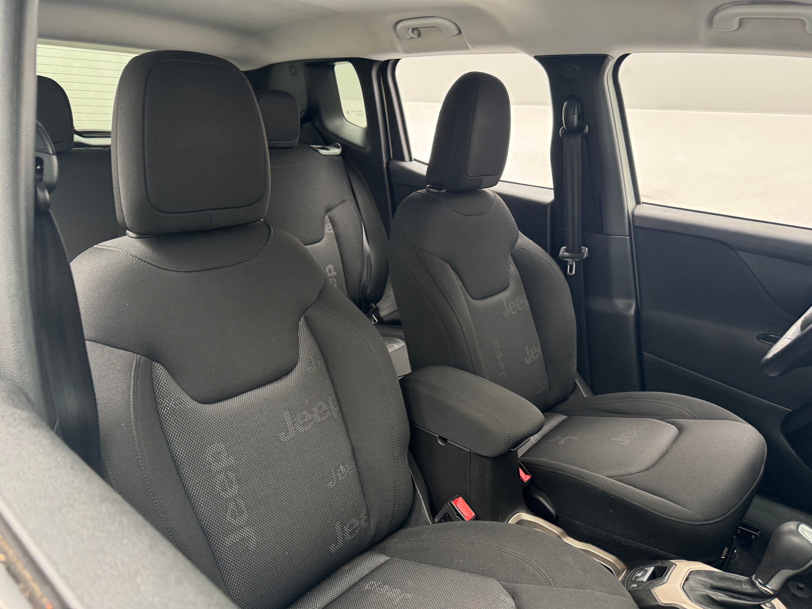 Thumbnail: 2017 Jeep Renegade - 2