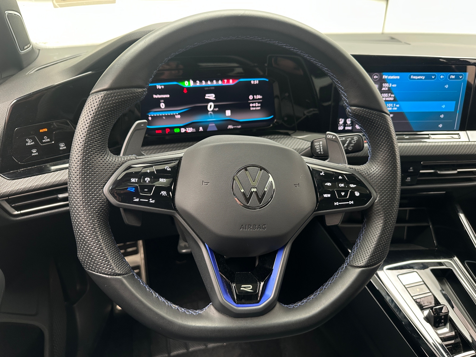 Thumbnail: 2024 Volkswagen Golf - 5