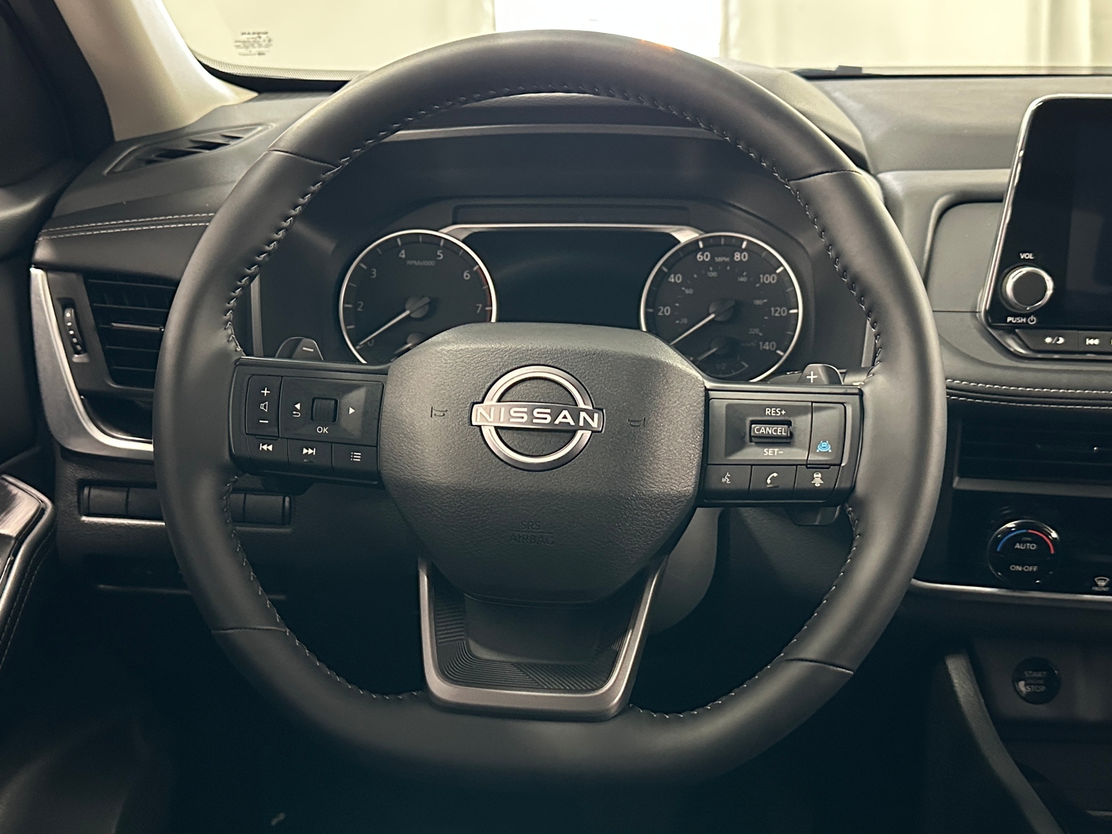 Thumbnail: 2026 Nissan Rogue - 5