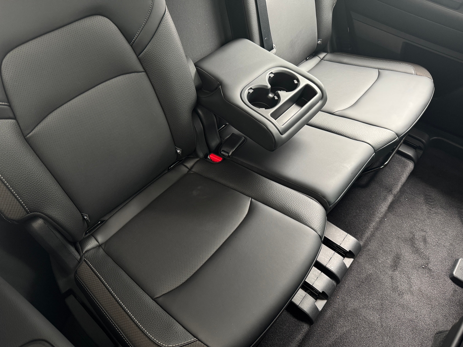 Thumbnail: 2026 Nissan Pathfinder - 5