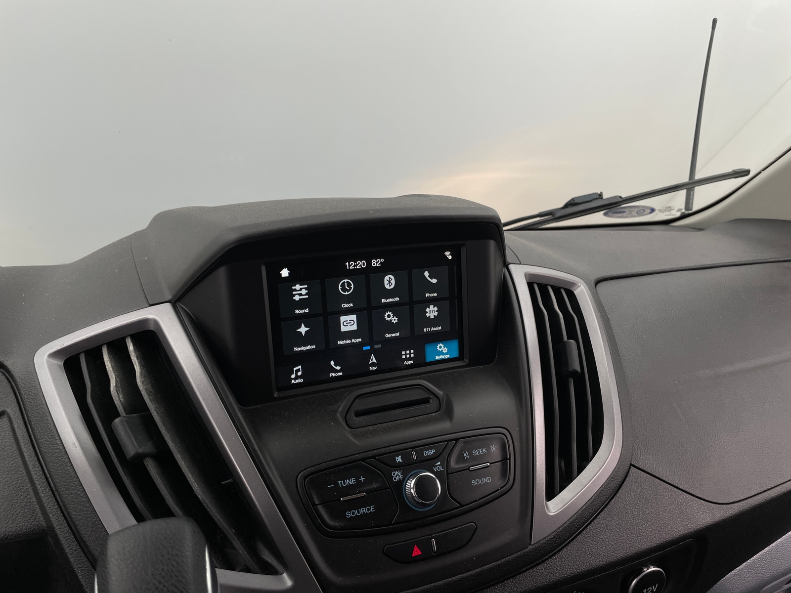 Thumbnail: 2018 Ford Transit Series - 4