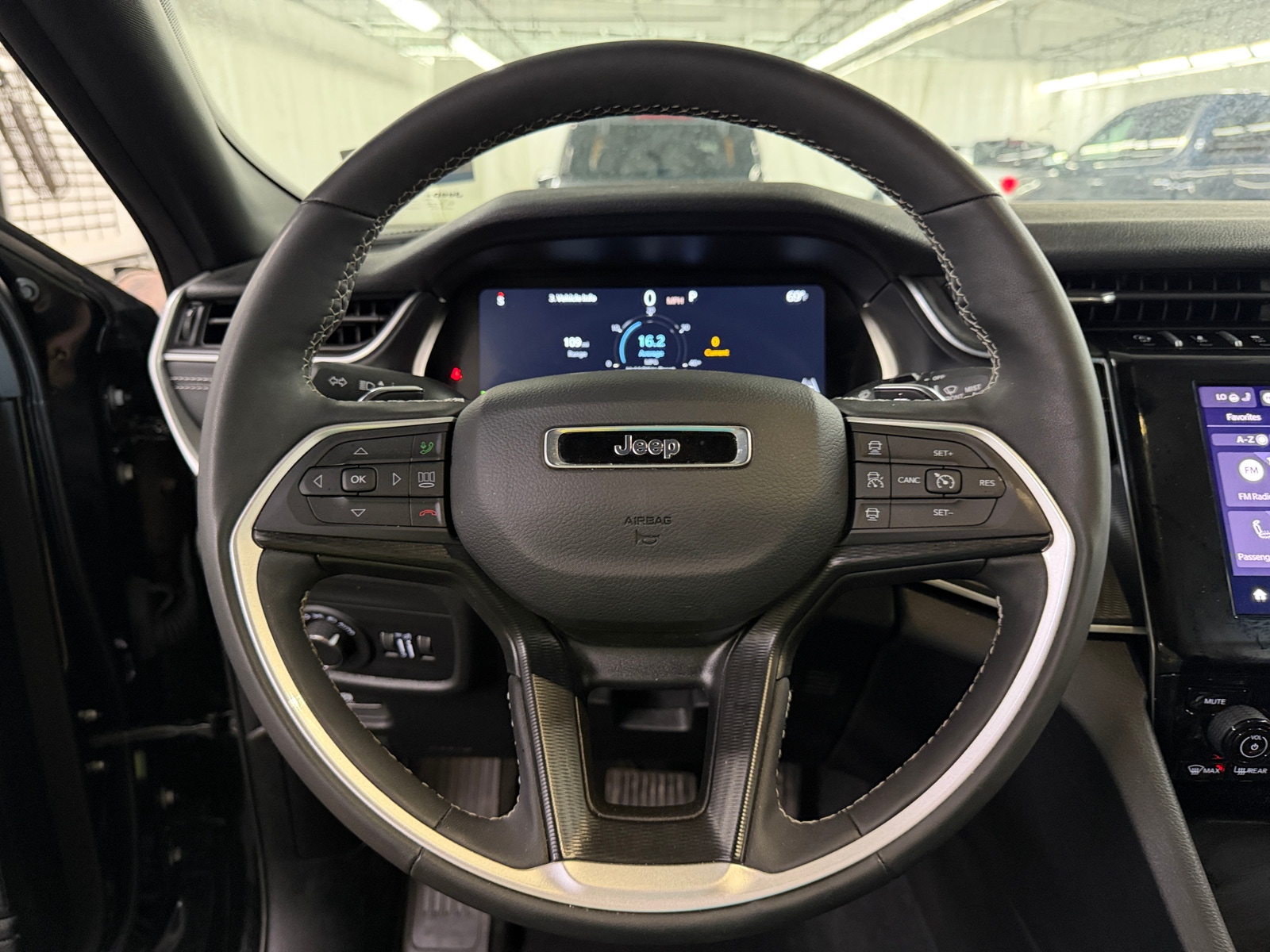 Thumbnail: 2025 Jeep Grand Cherokee L - 5