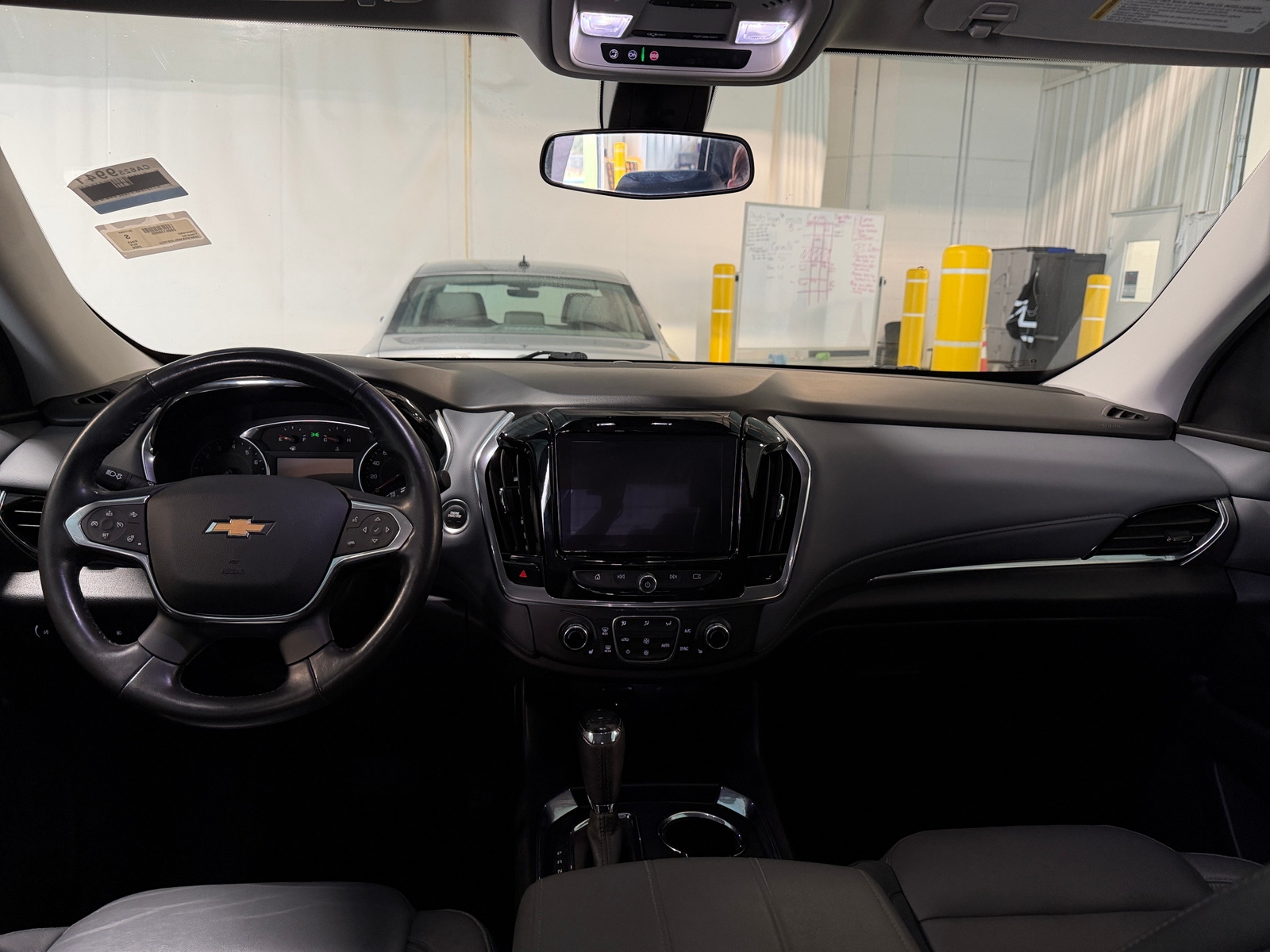 Thumbnail: 2020 Chevrolet Traverse - 2