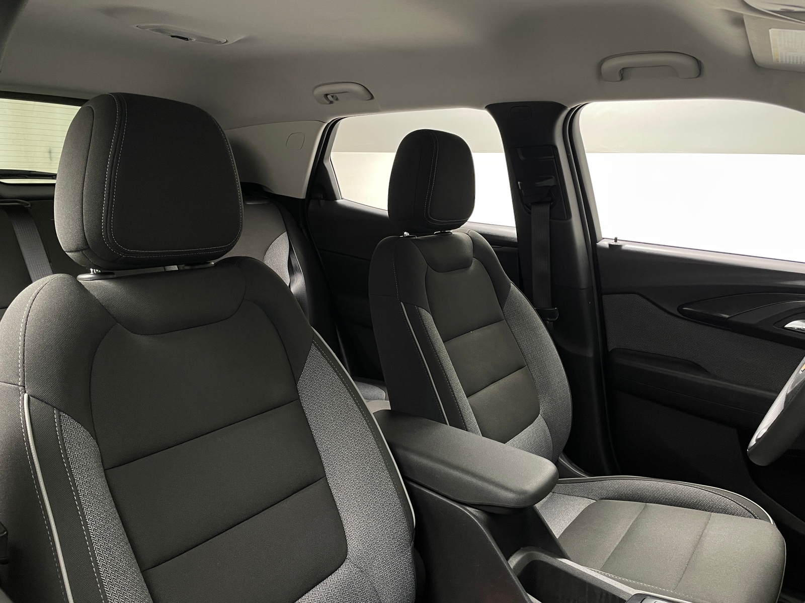 Thumbnail: 2022 Chevrolet TrailBlazer - 2