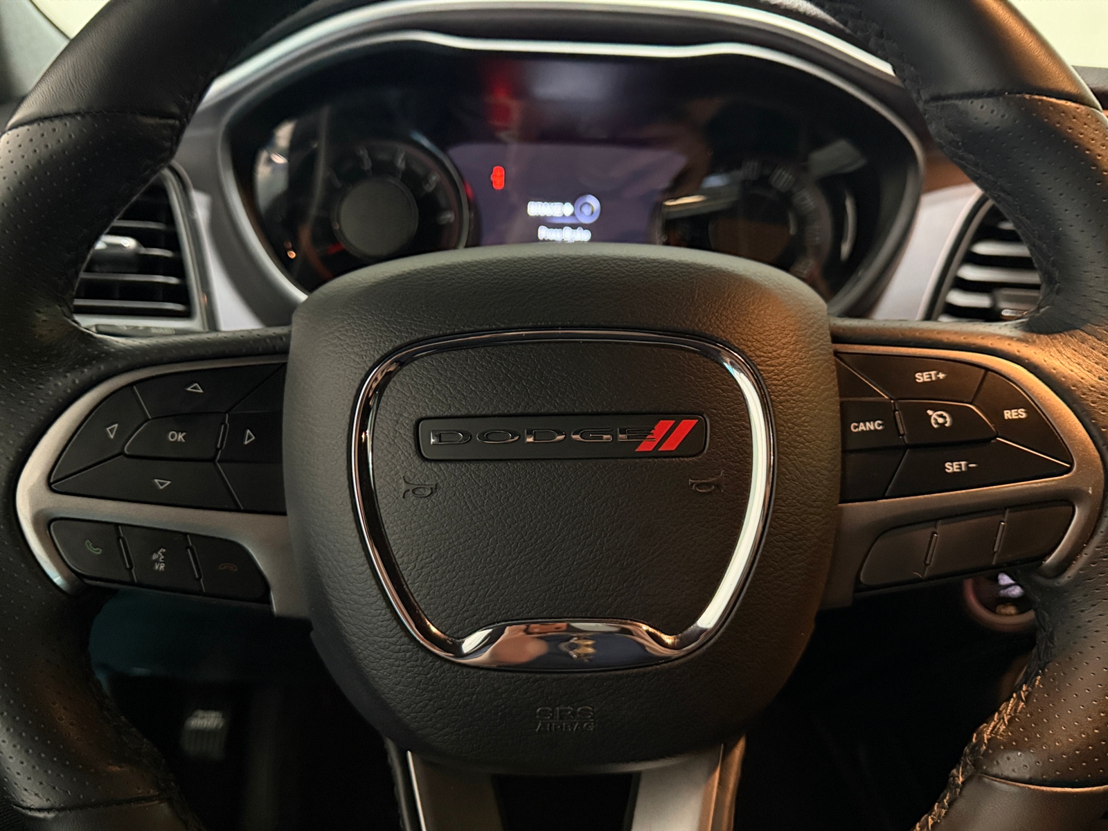 Thumbnail: 2019 Dodge Challenger - 4