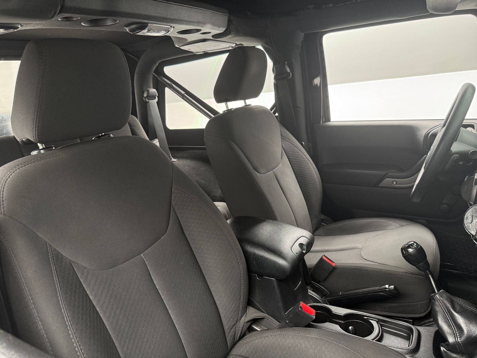 Thumbnail: 2015 Jeep Wrangler - 2