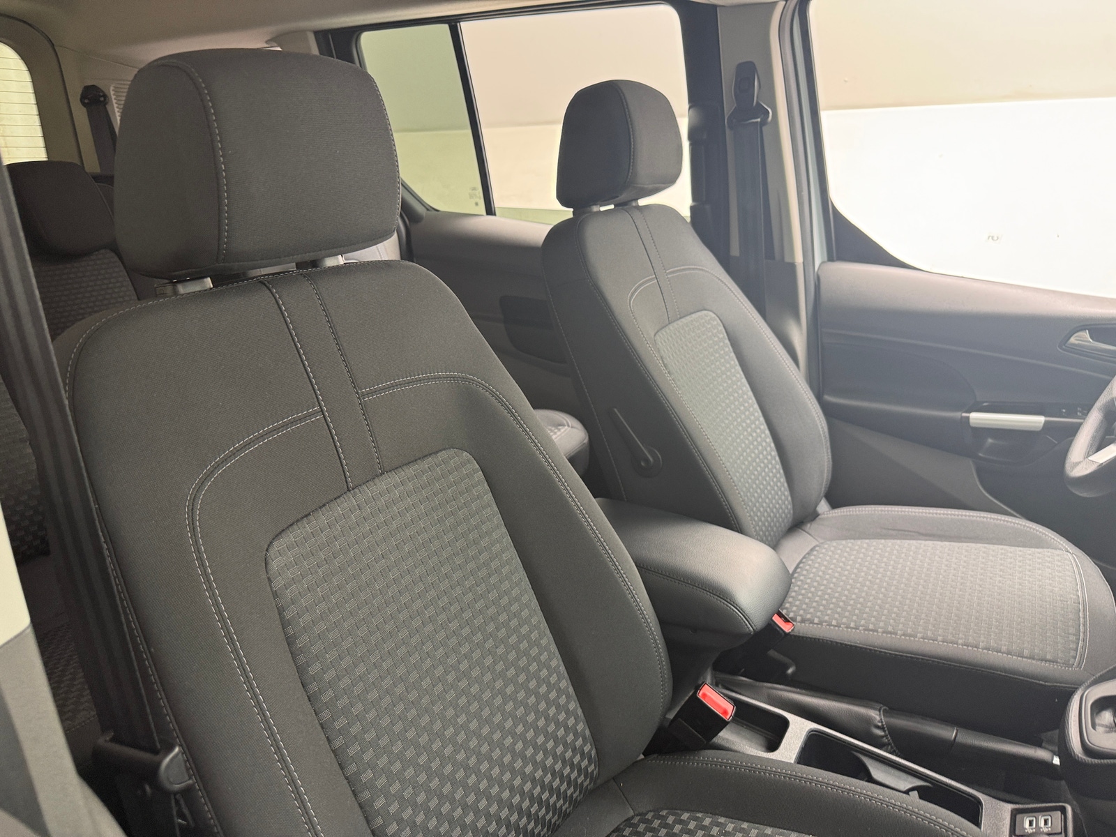 Thumbnail: 2021 Ford Transit Series - 2