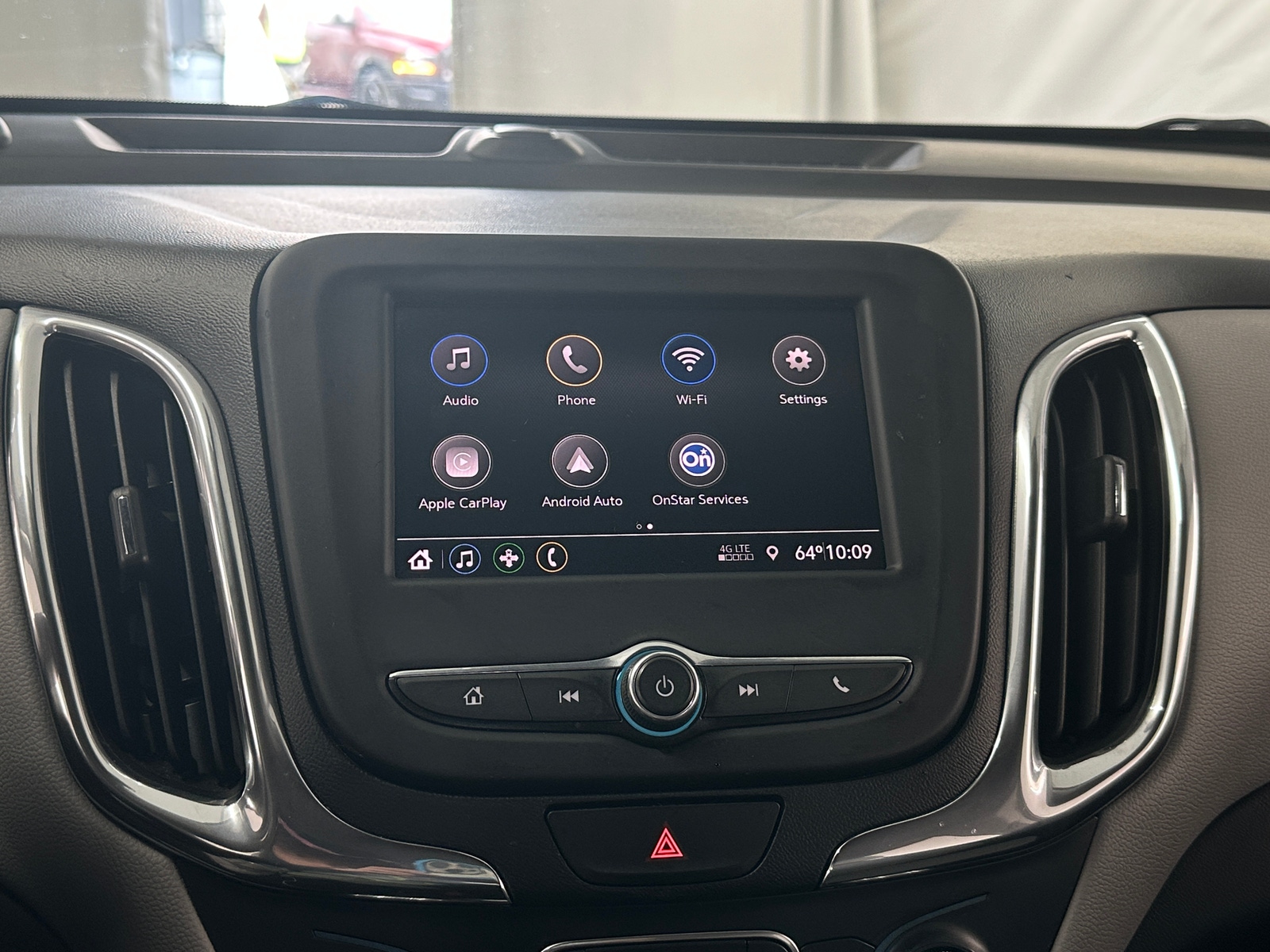 Thumbnail: 2020 Chevrolet Equinox - 4