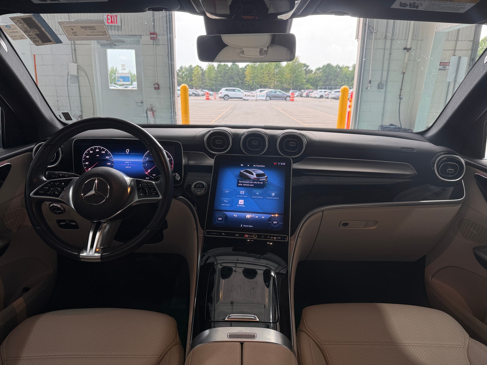 Thumbnail: 2024 Mercedes-Benz GLC - 2