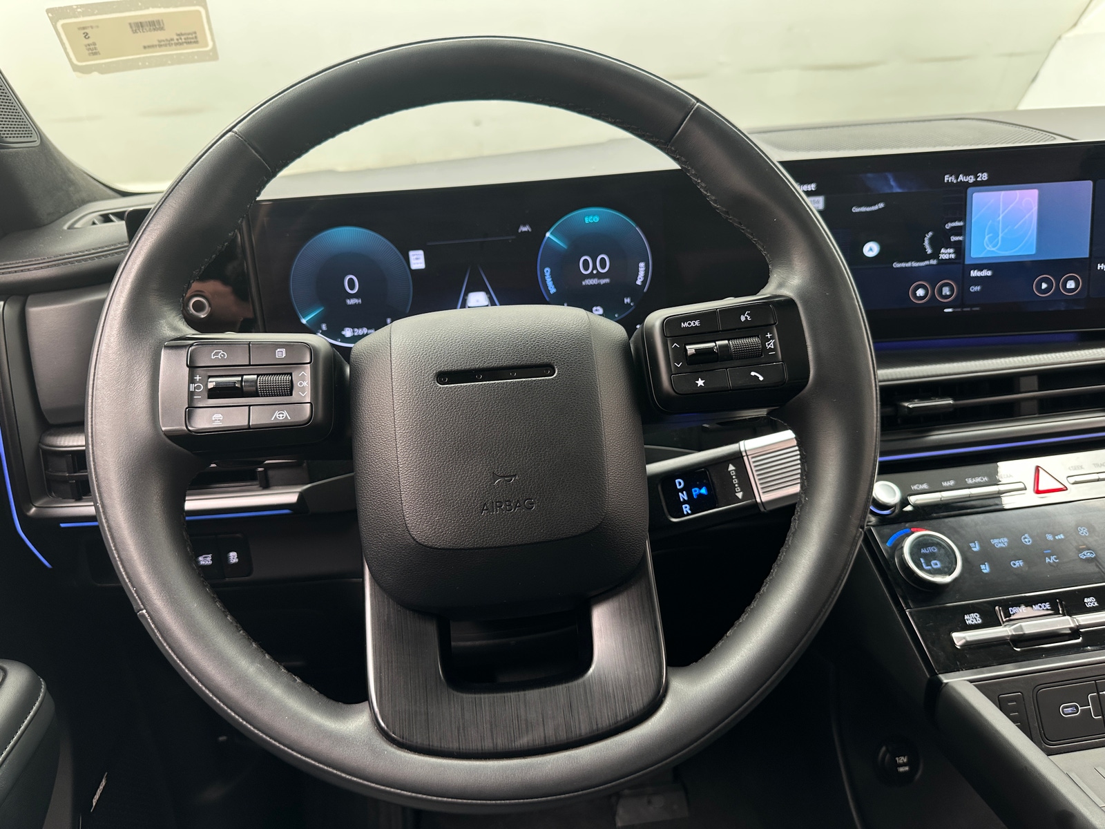 Thumbnail: 2025 Hyundai Santa Fe - 4
