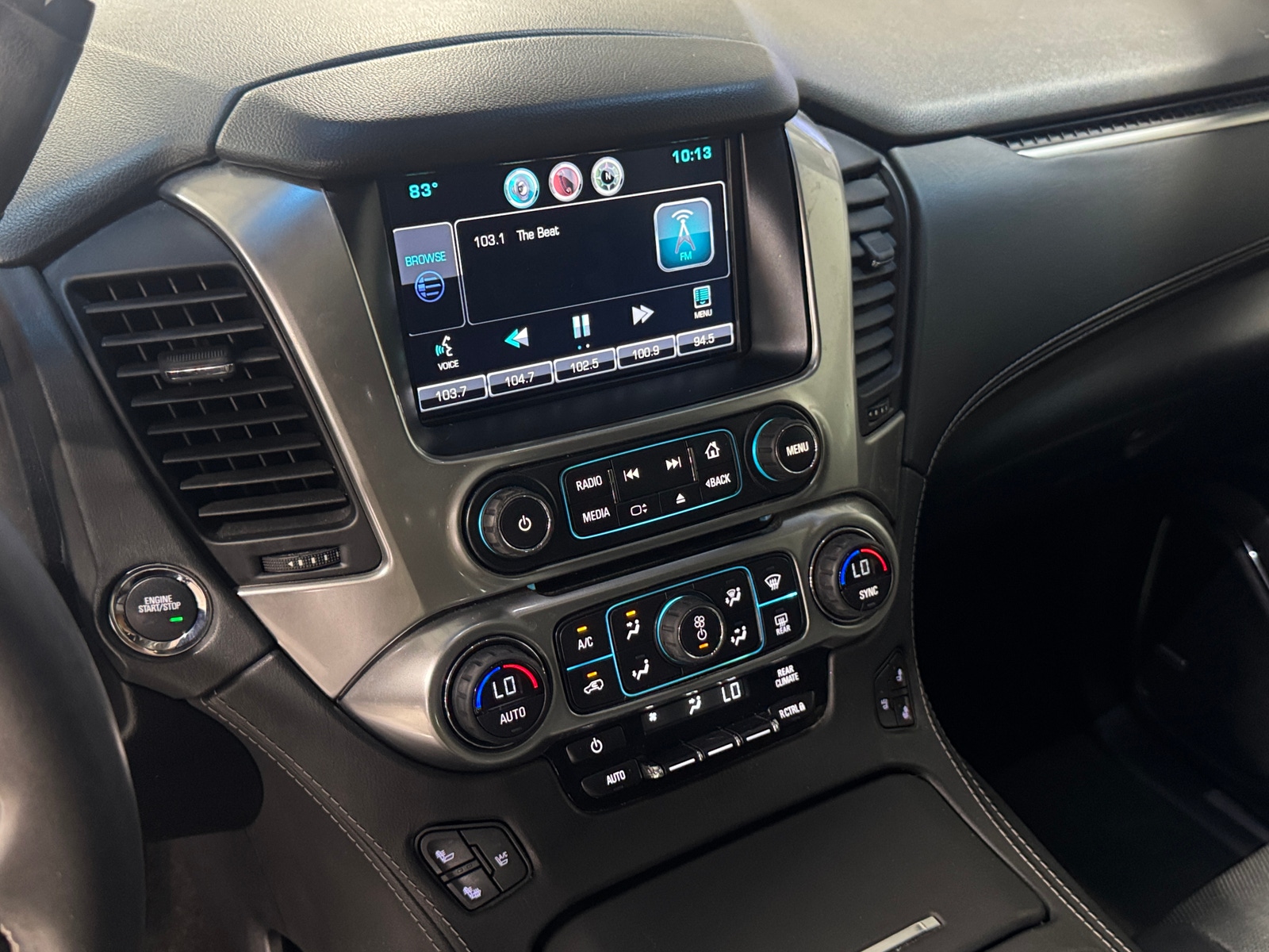 Thumbnail: 2015 Chevrolet Tahoe - 3