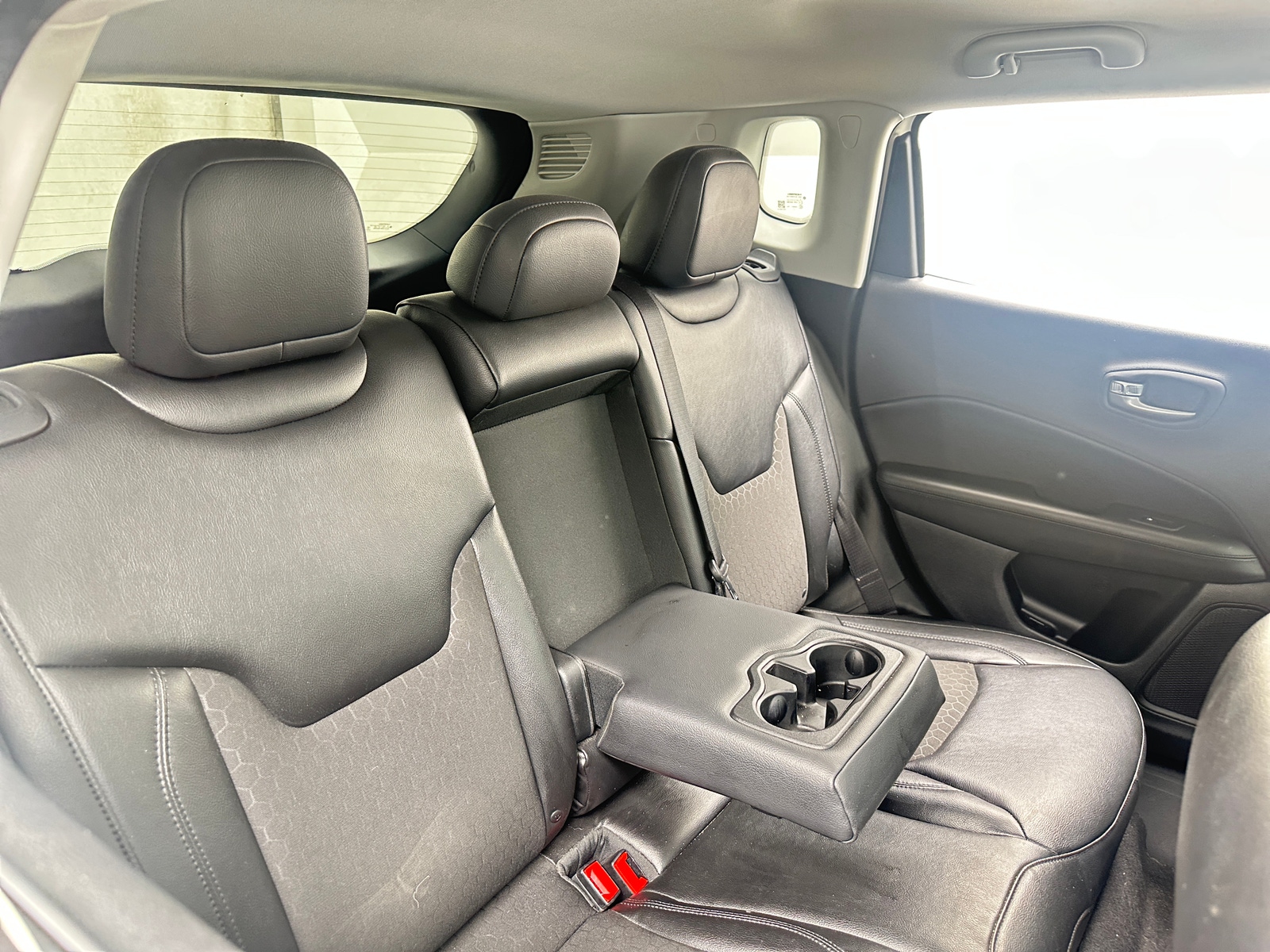 Thumbnail: 2018 Jeep Compass - 6