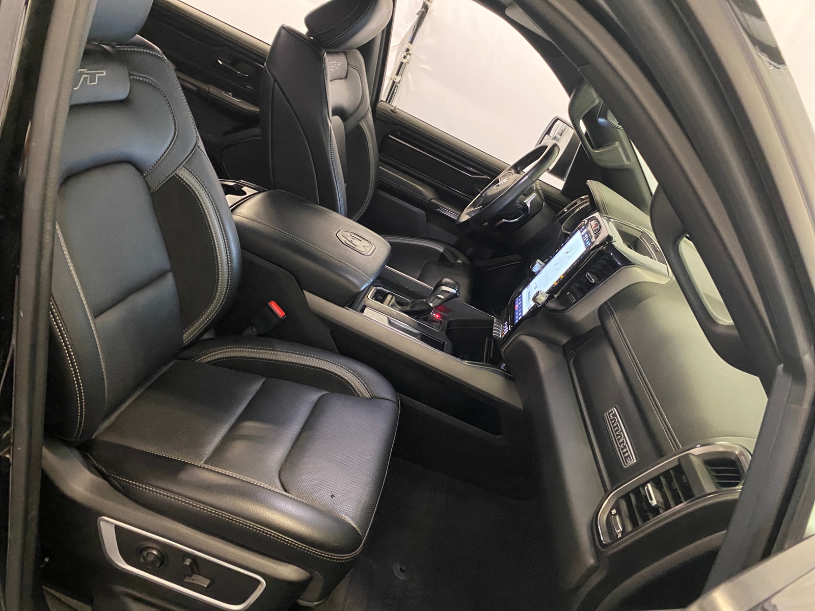 Thumbnail: 2022 RAM 1500 - 2