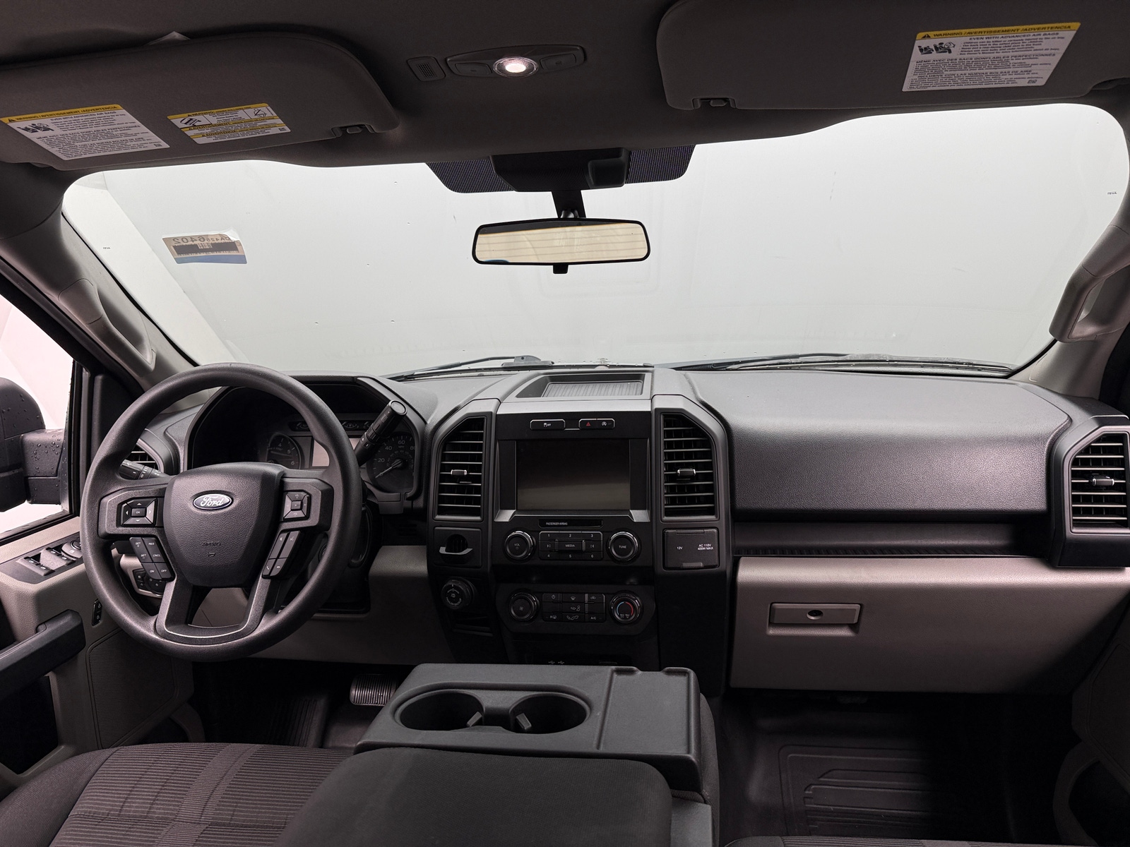 Thumbnail: 2019 Ford Econoline - 3