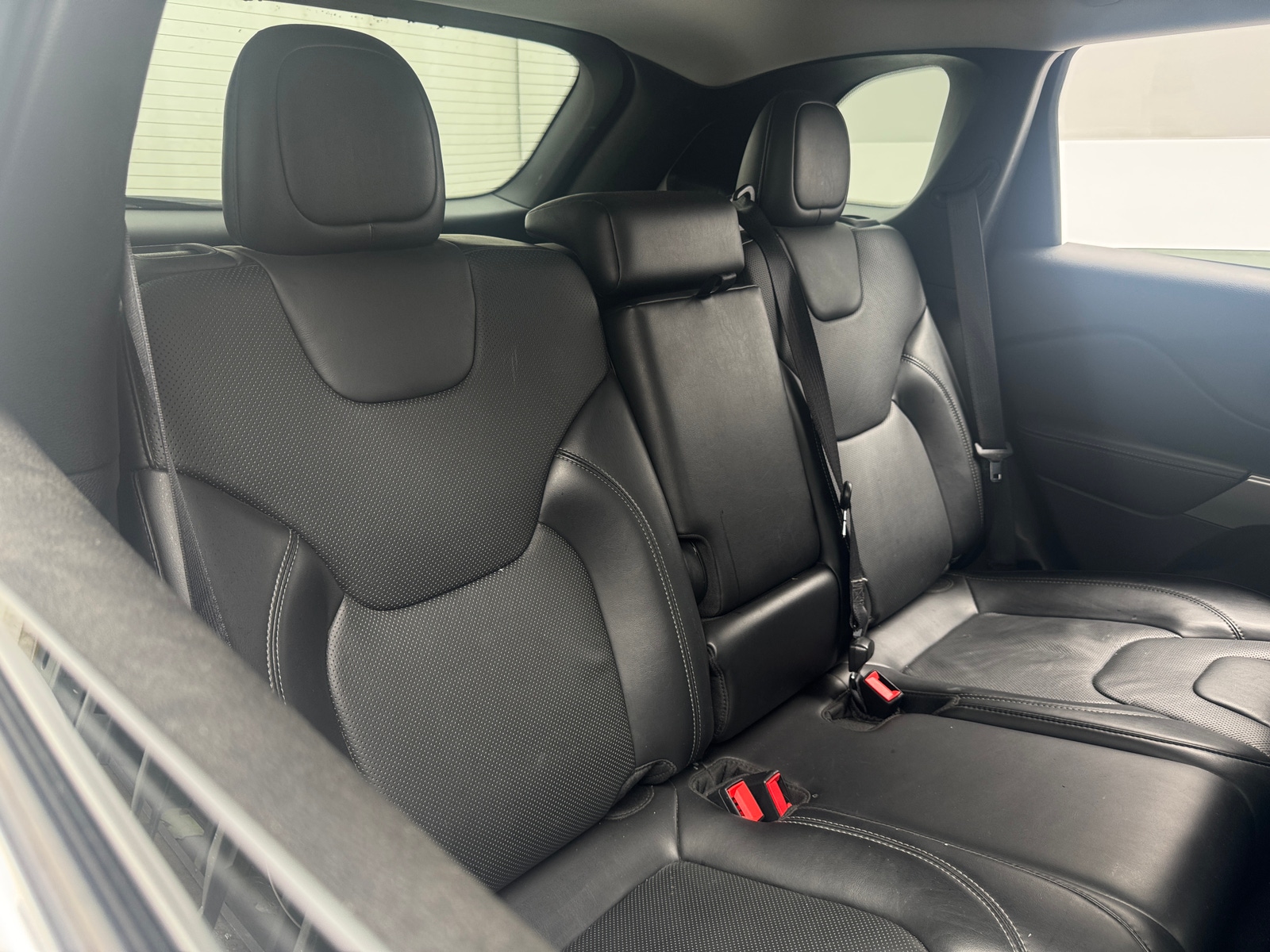 Thumbnail: 2020 Jeep Cherokee - 5