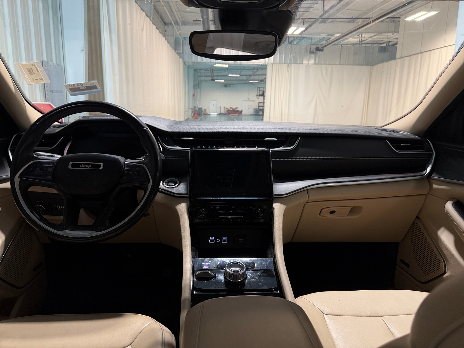 Thumbnail: 2021 Jeep Grand Cherokee L - 2