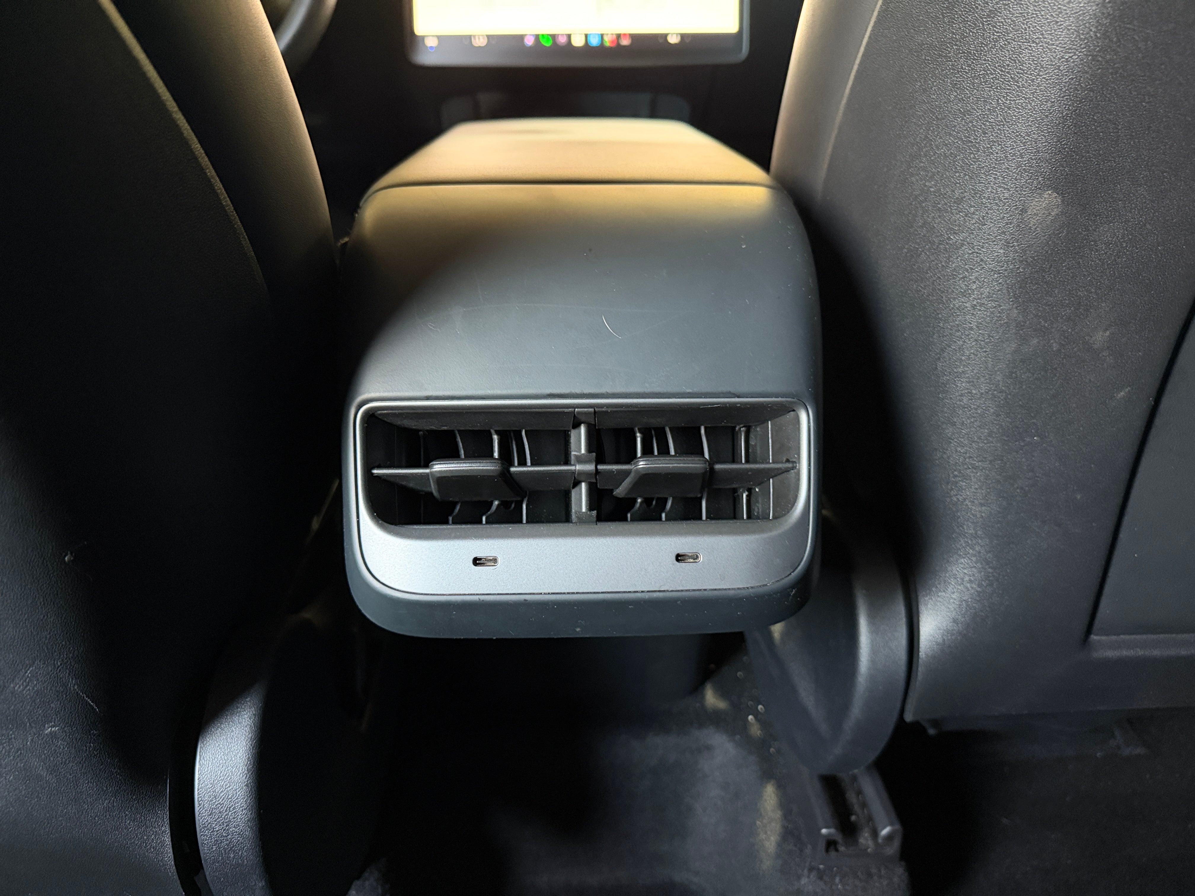 Used 2022 Tesla Model Y Long Range with VIN 7SAYGDEE0NA002446 for sale in Auburn, WA