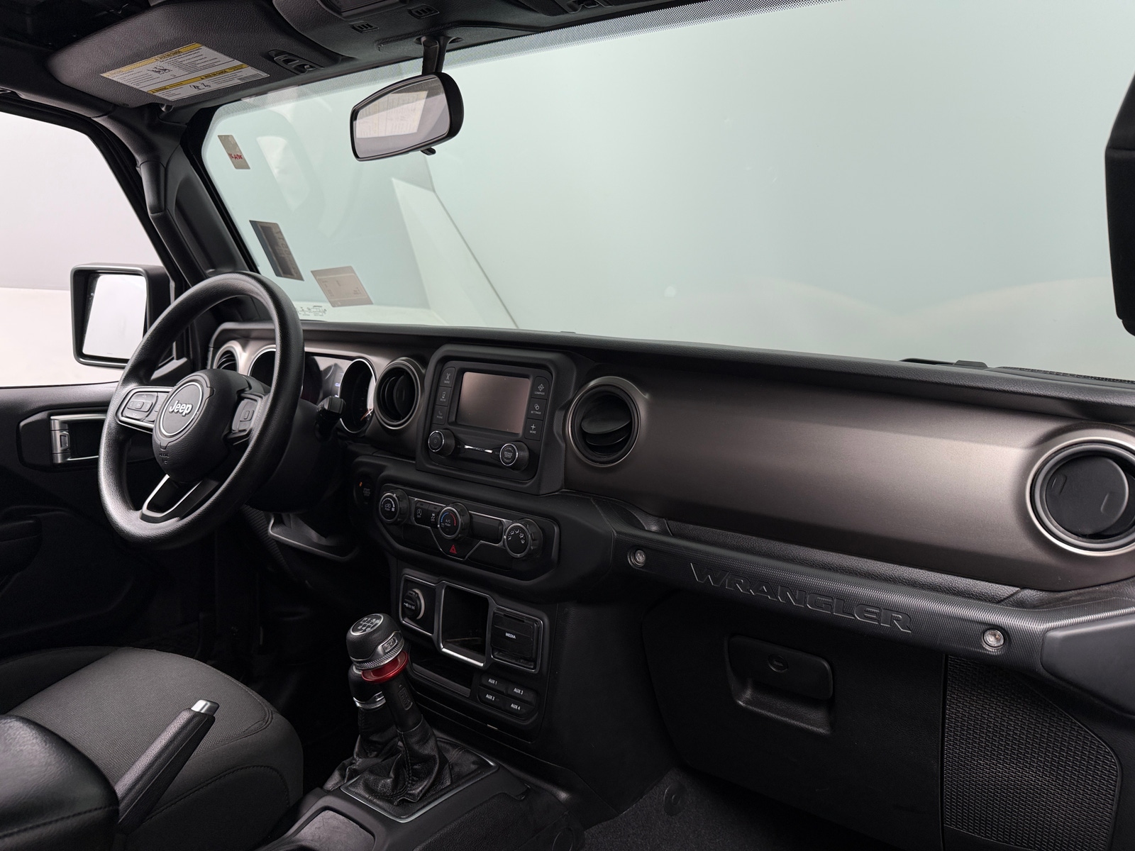 Thumbnail: 2018 Jeep Wrangler - 3