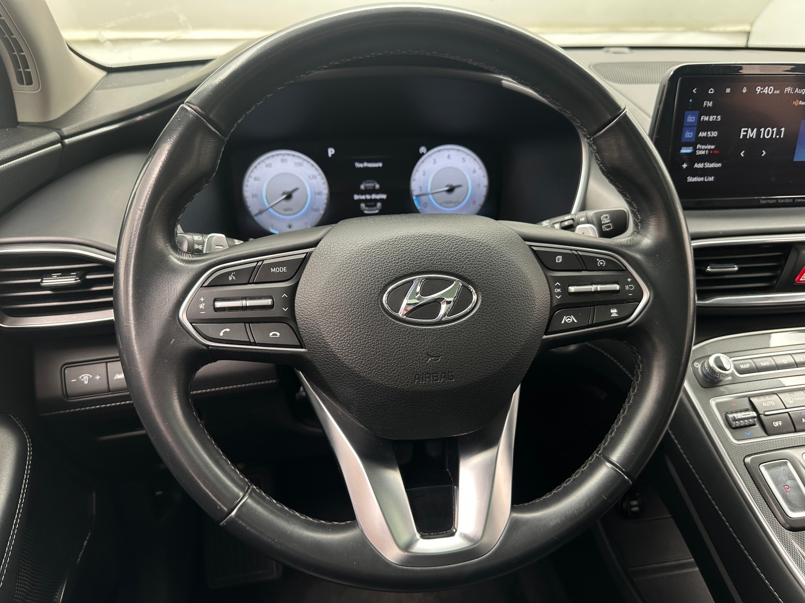 Thumbnail: 2023 Hyundai Santa Fe - 4
