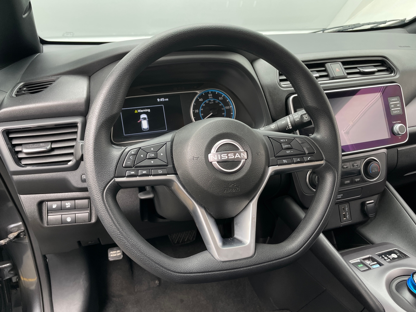 Thumbnail: 2025 Nissan Leaf - 5