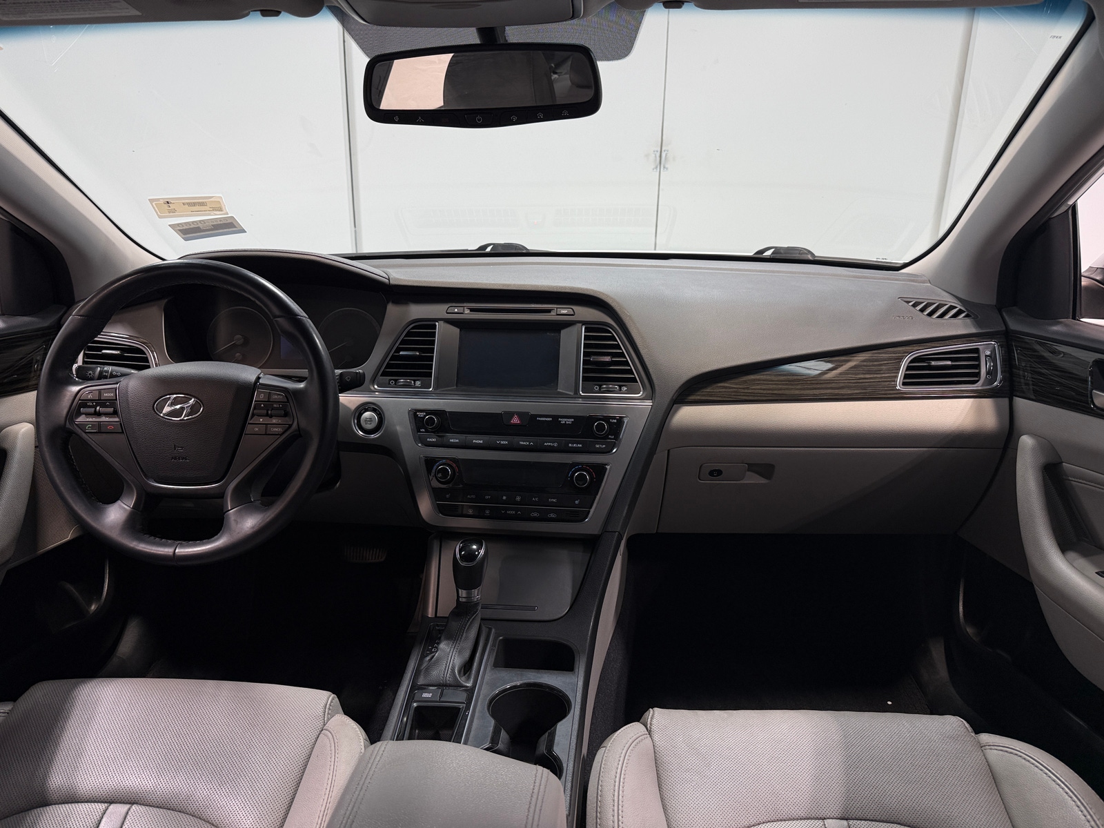 Thumbnail: 2016 Hyundai Sonata - 2