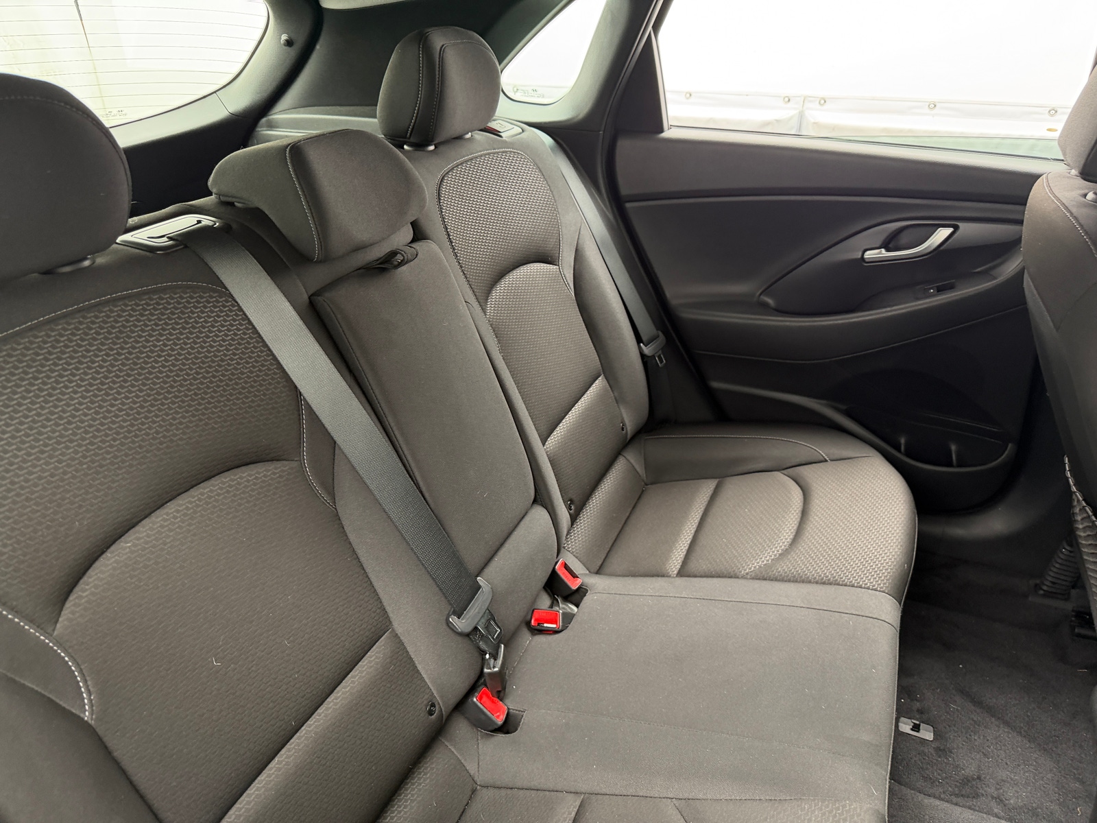 Thumbnail: 2018 Hyundai Elantra - 6