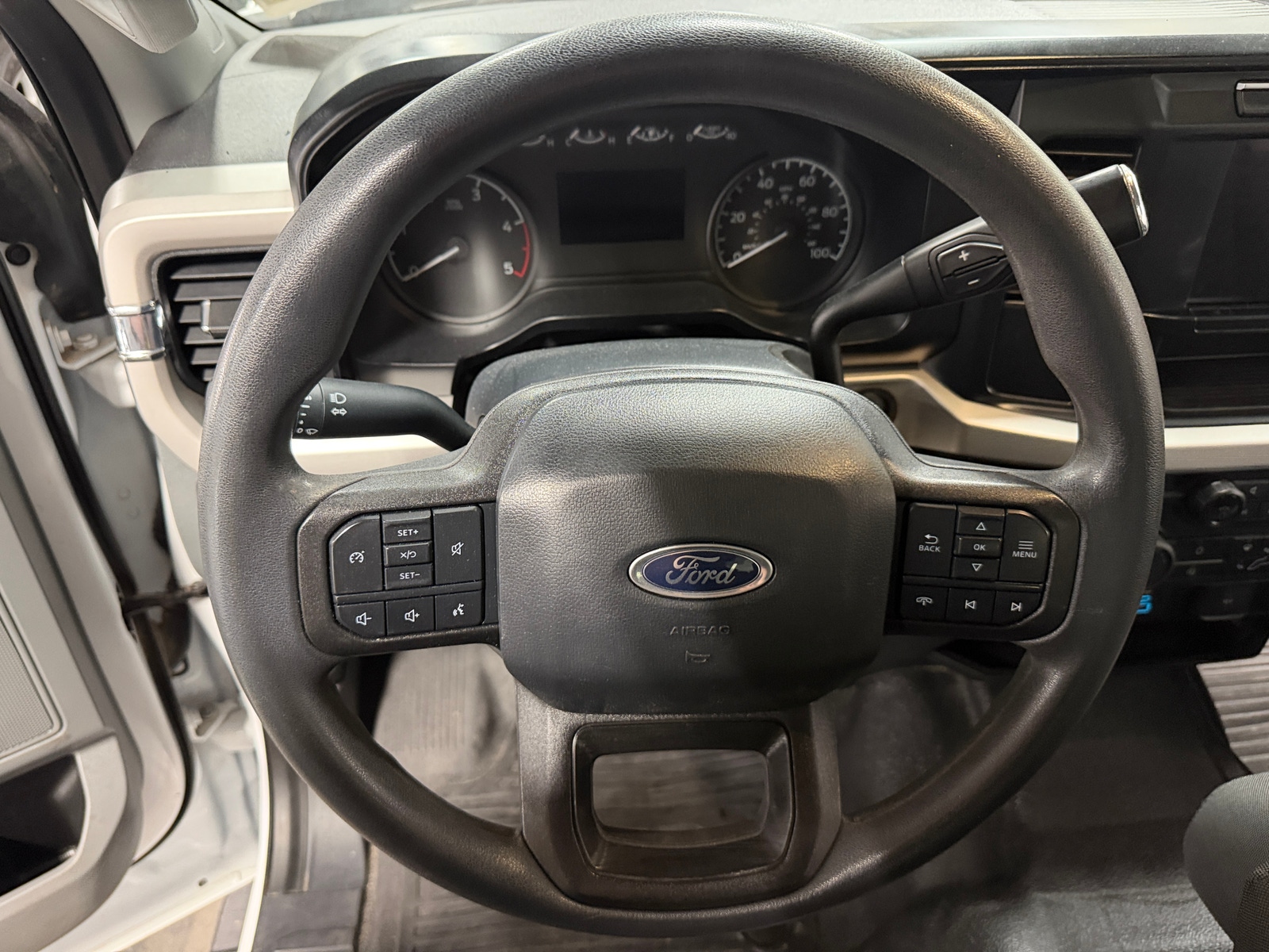 Thumbnail: 2024 Ford Econoline - 5