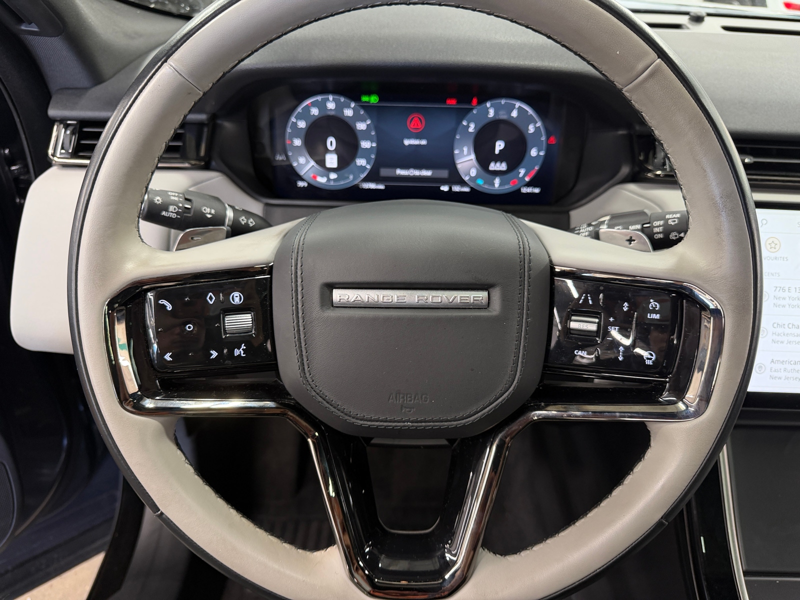 Thumbnail: 2026 Land Rover Range Rover Velar - 5