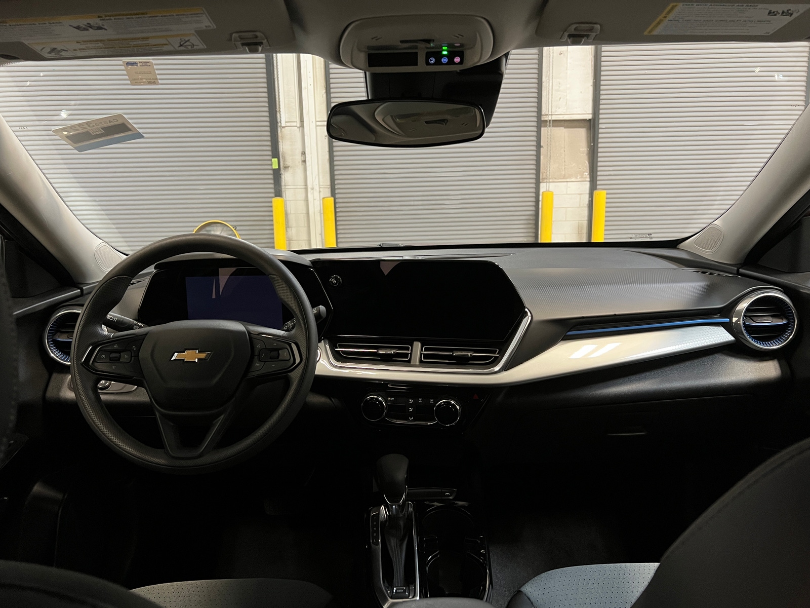 Thumbnail: 2025 Chevrolet Trax - 2
