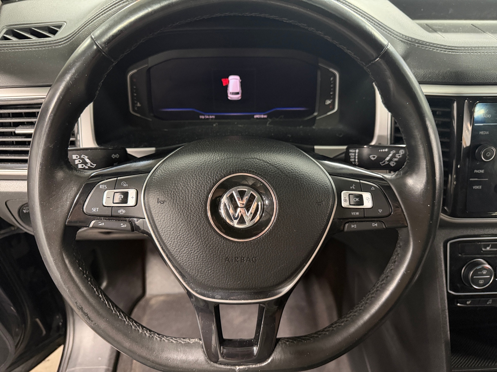 Thumbnail: 2019 Volkswagen Atlas - 4