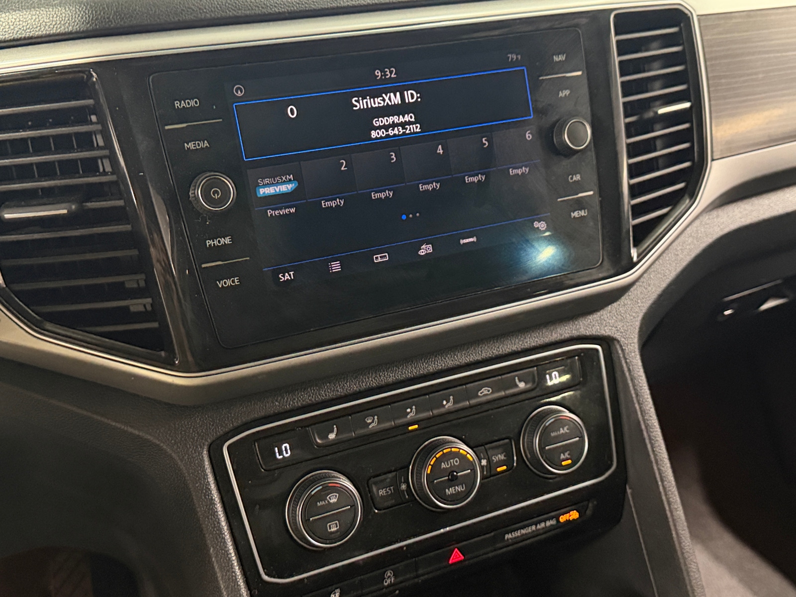 Thumbnail: 2019 Volkswagen Atlas - 3