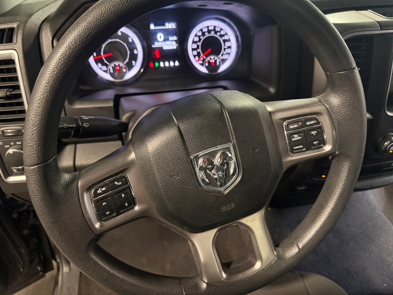 Thumbnail: 2024 RAM 1500 Classic - 5