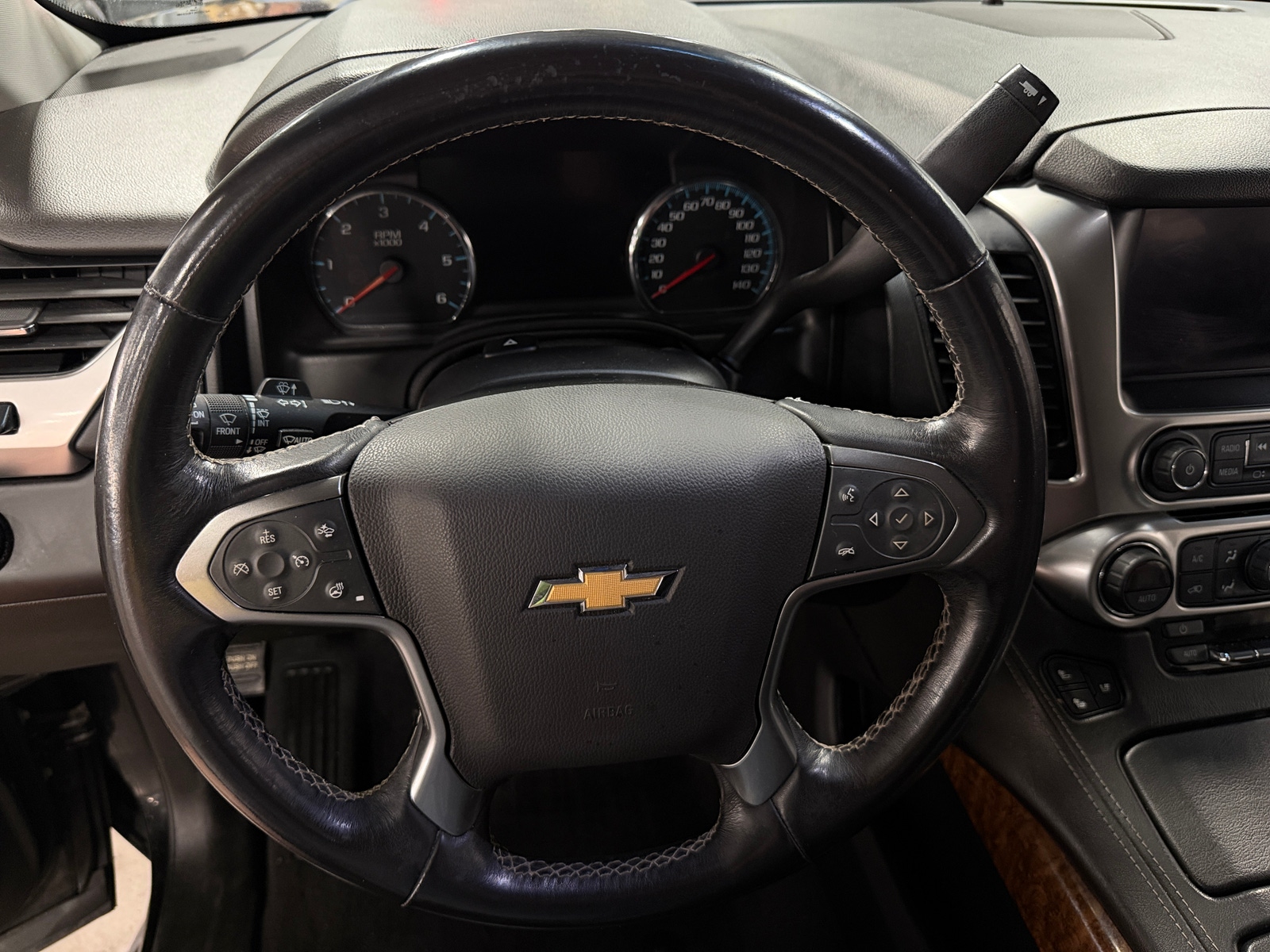 Thumbnail: 2019 Chevrolet Tahoe - 4