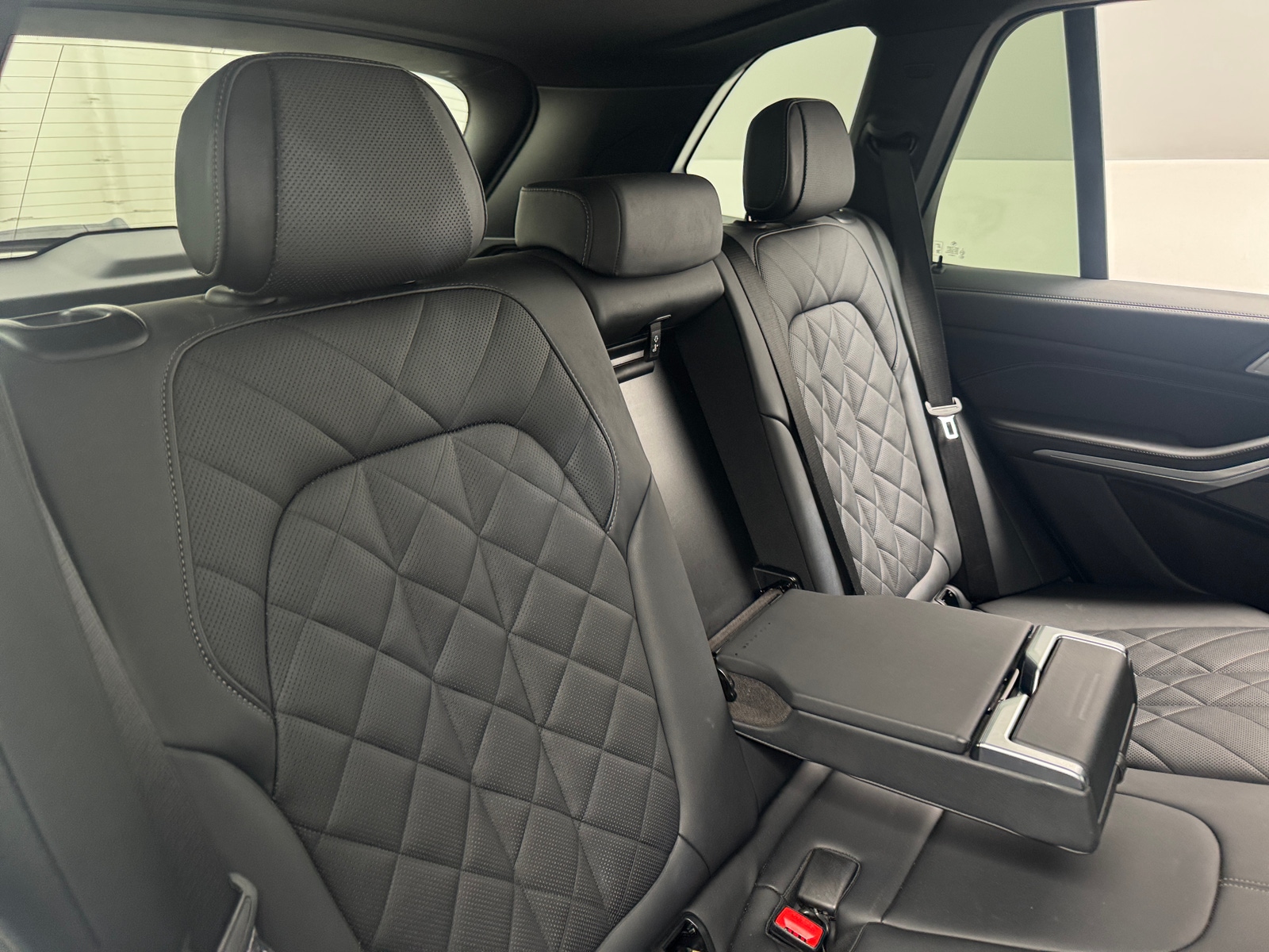 Thumbnail: 2024 BMW X5 - 5