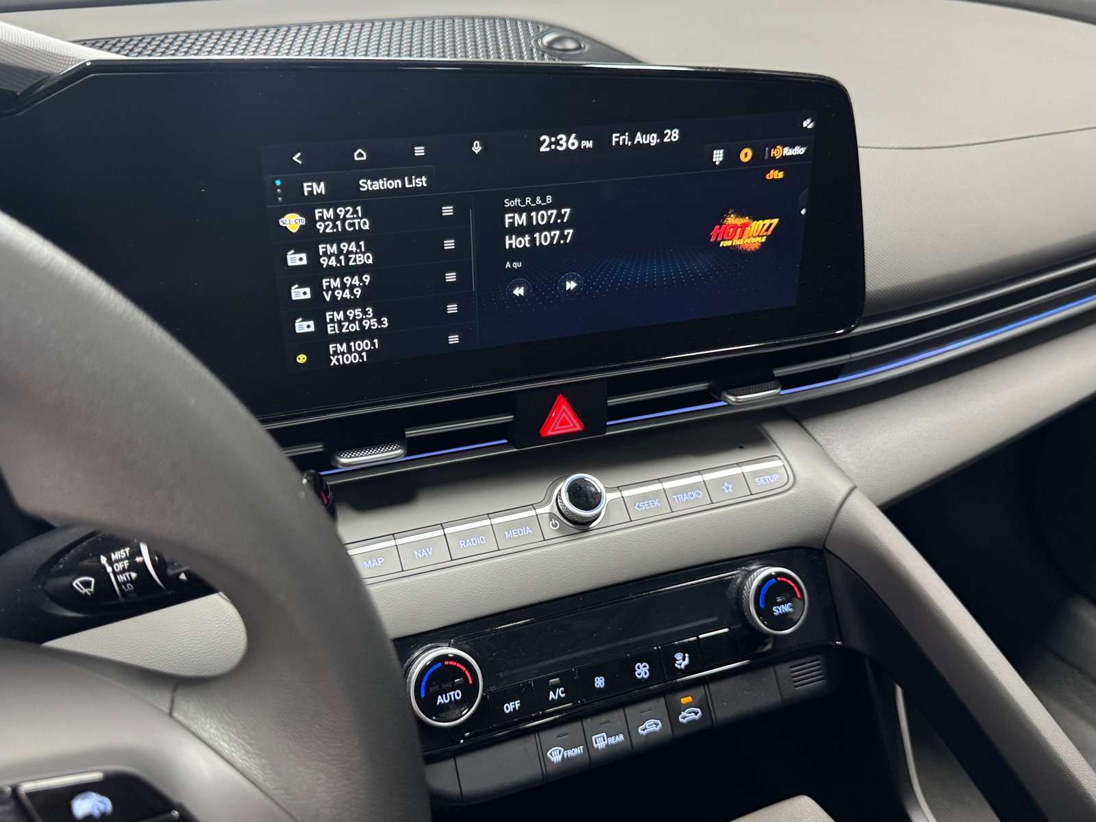 Thumbnail: 2024 Hyundai Elantra - 4