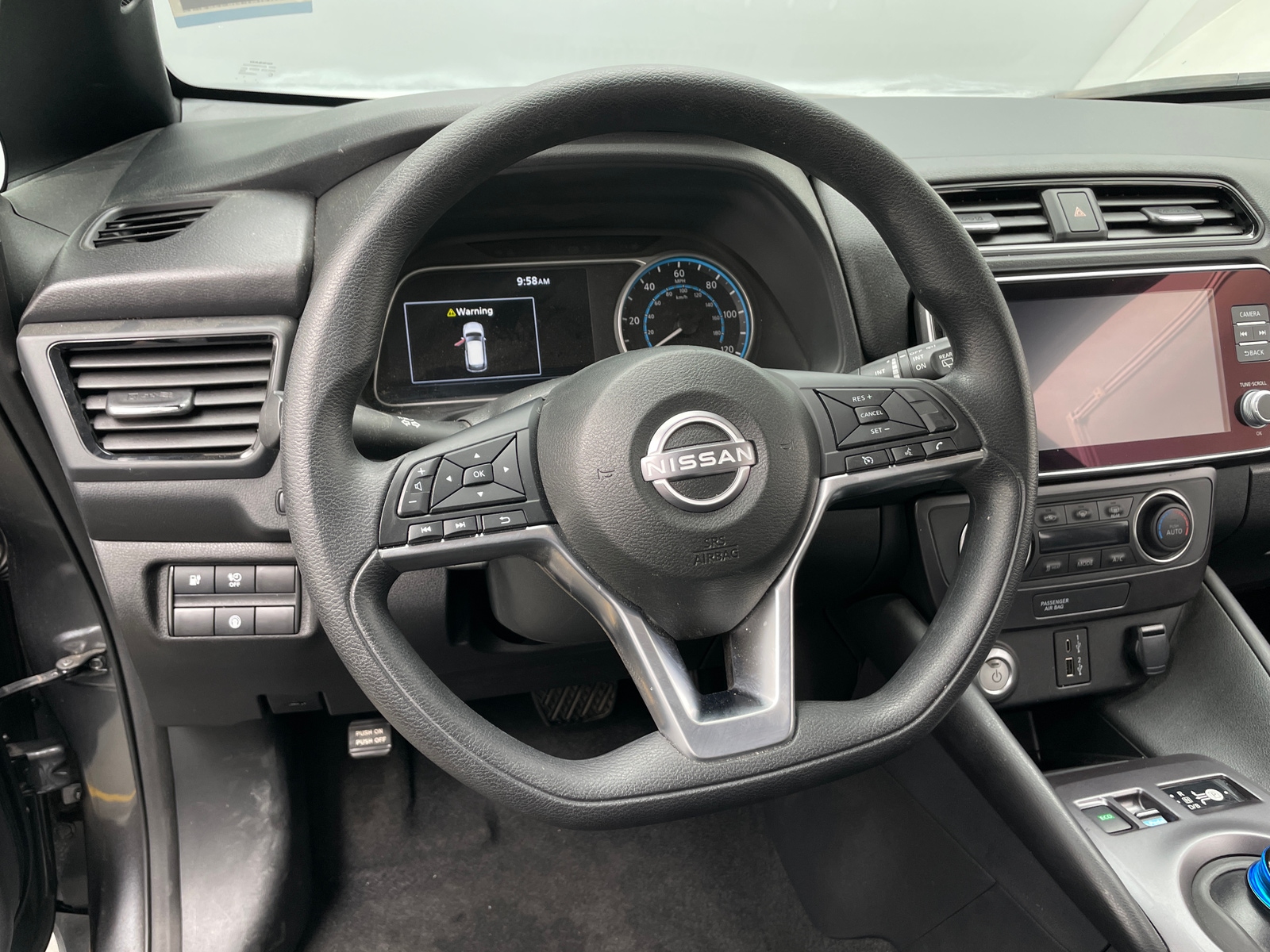Thumbnail: 2025 Nissan Leaf - 5