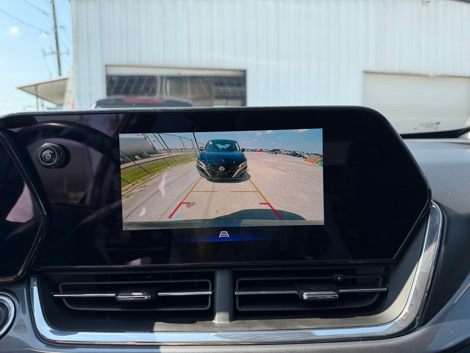 Thumbnail: 2024 Chevrolet Trax - 3