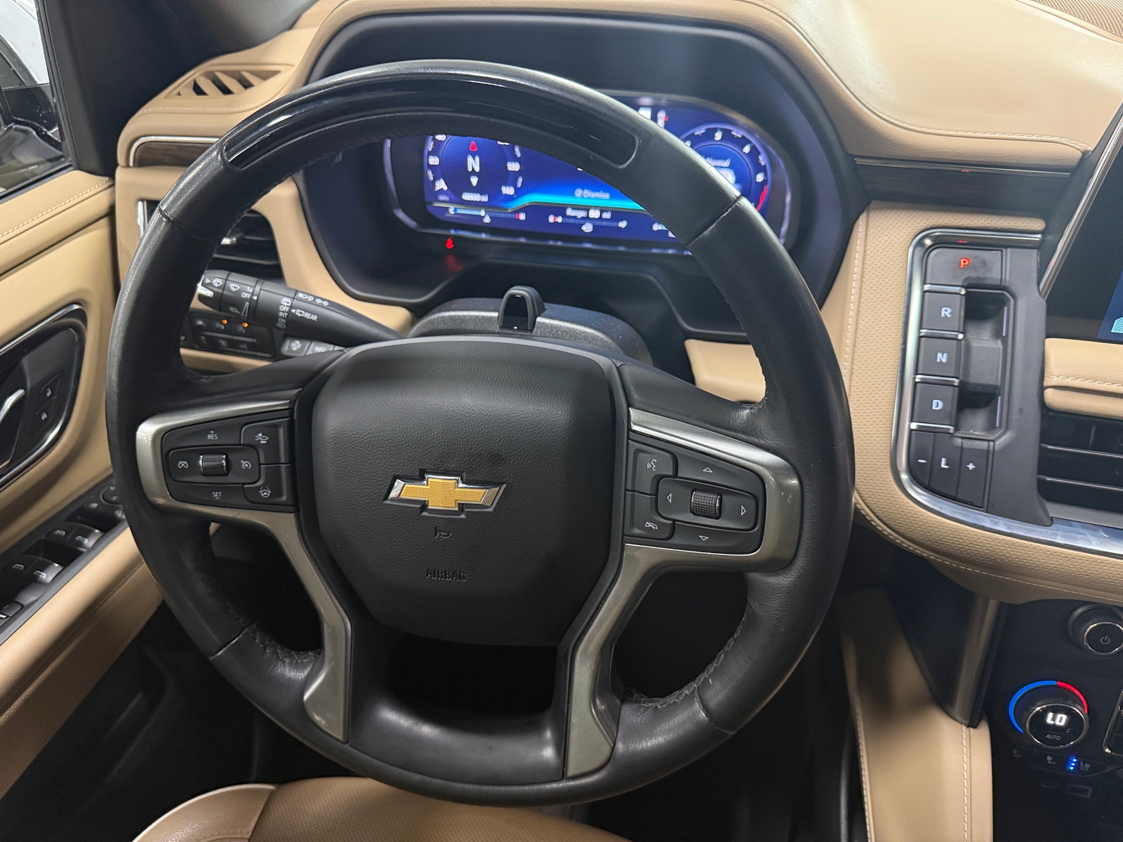 Thumbnail: 2023 Chevrolet Tahoe - 4