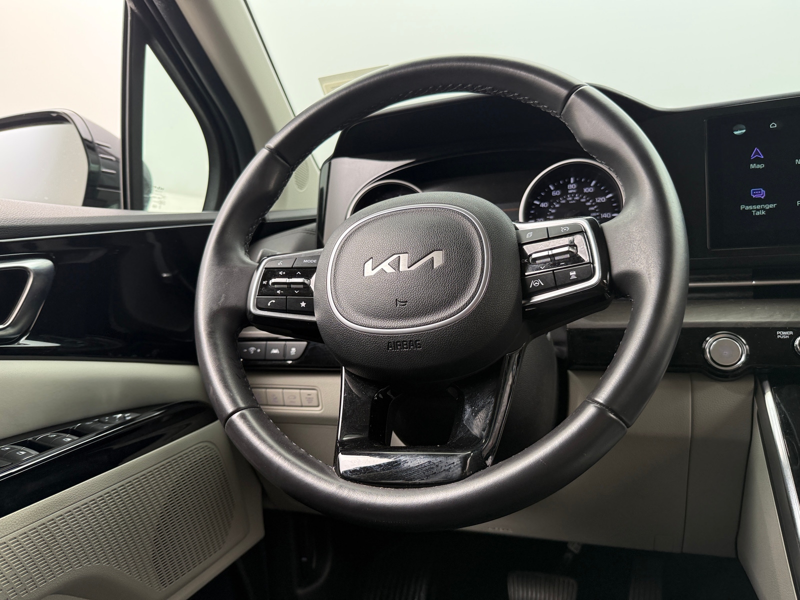 Thumbnail: 2024 Kia Carnival - 4